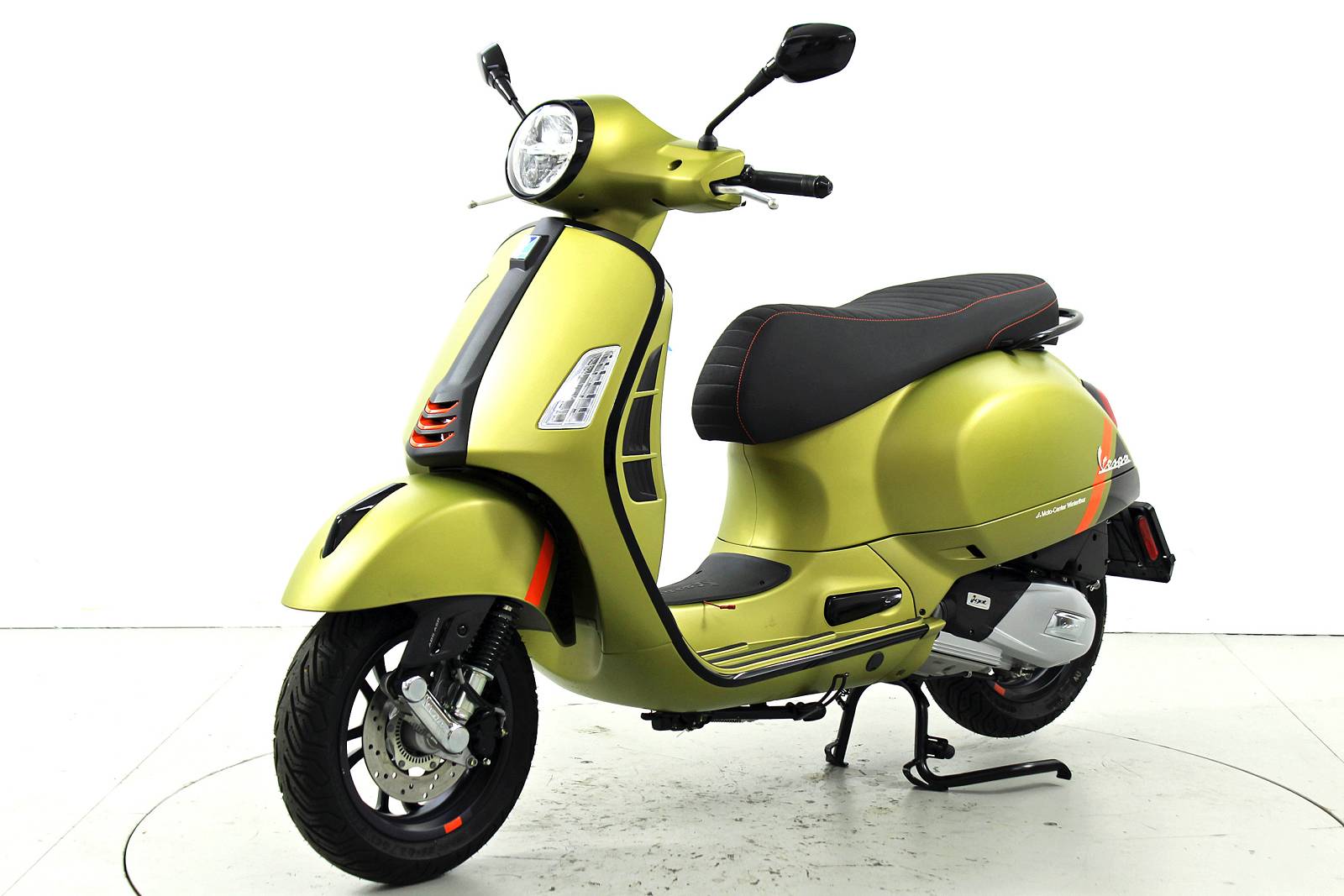 PIAGGIO Vespa GTS 125 Super Sport ABS-image-2