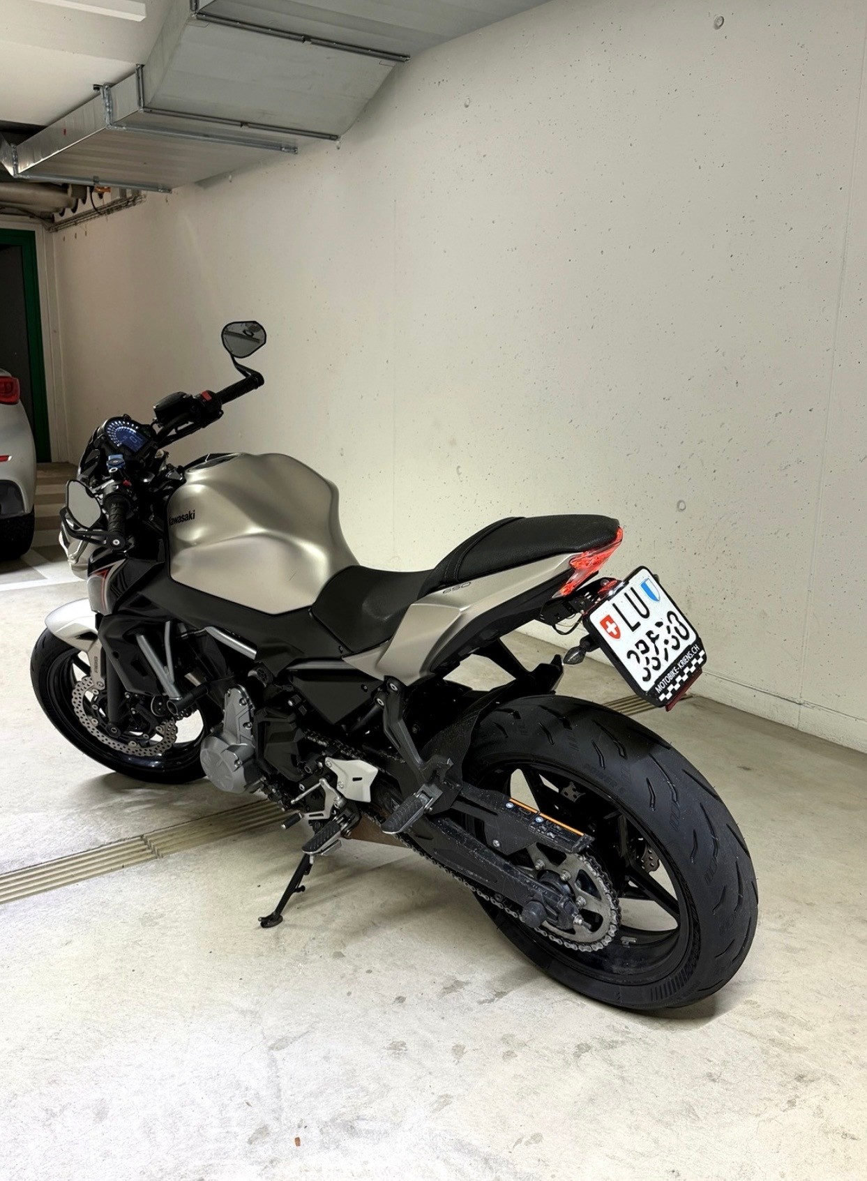 KAWASAKI Z 650-image-3