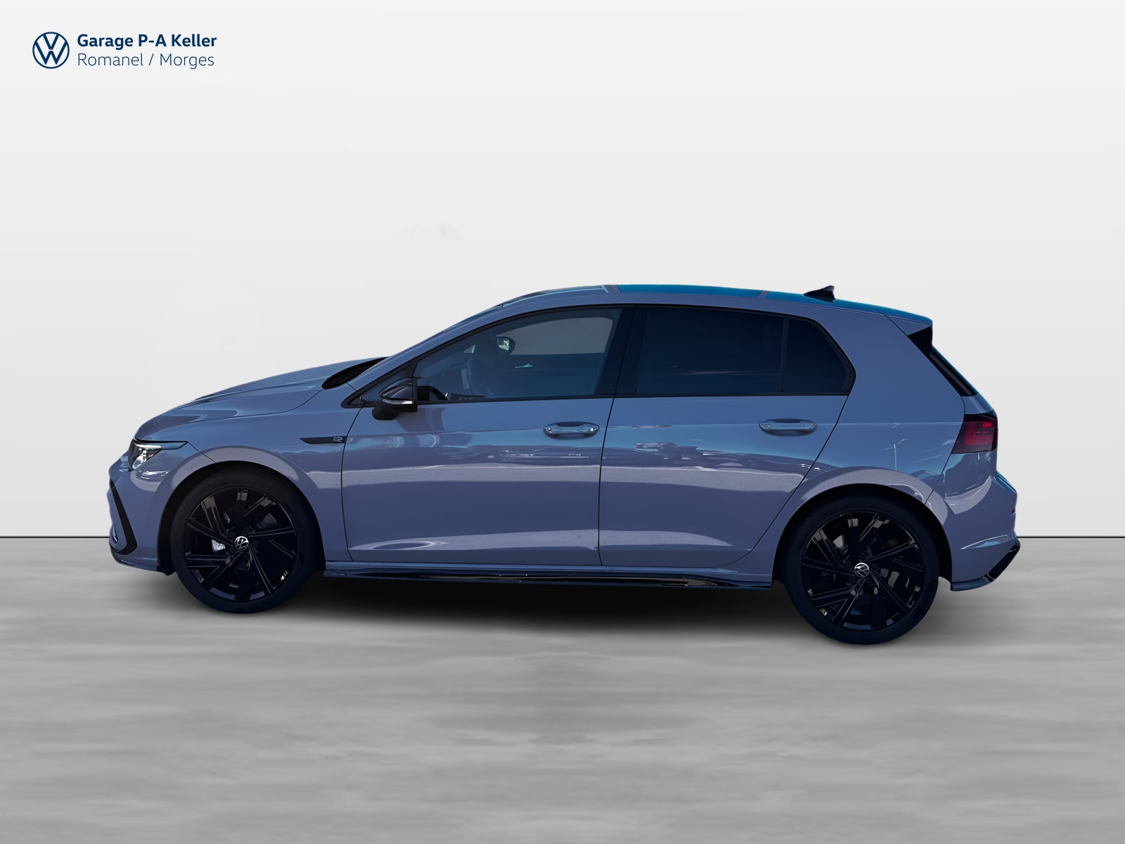VW Golf 1.5 eTSI mHEV ACT R-Line DSG-showroom-element-1