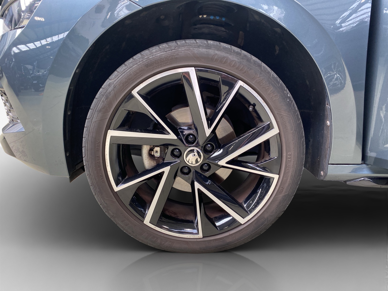 SKODA Kamiq 1.0 TSI Monte Carlo DSG-image-15
