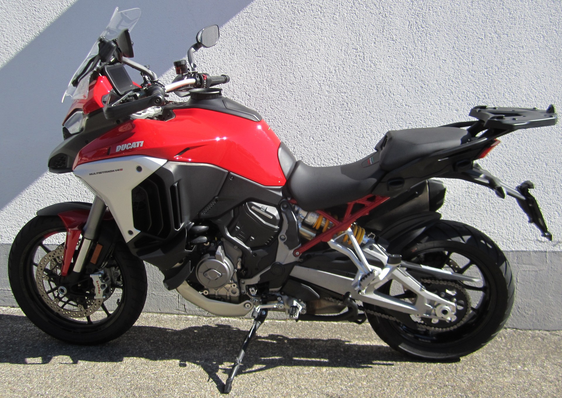 DUCATI MULTISTRADA V4 S-image-1