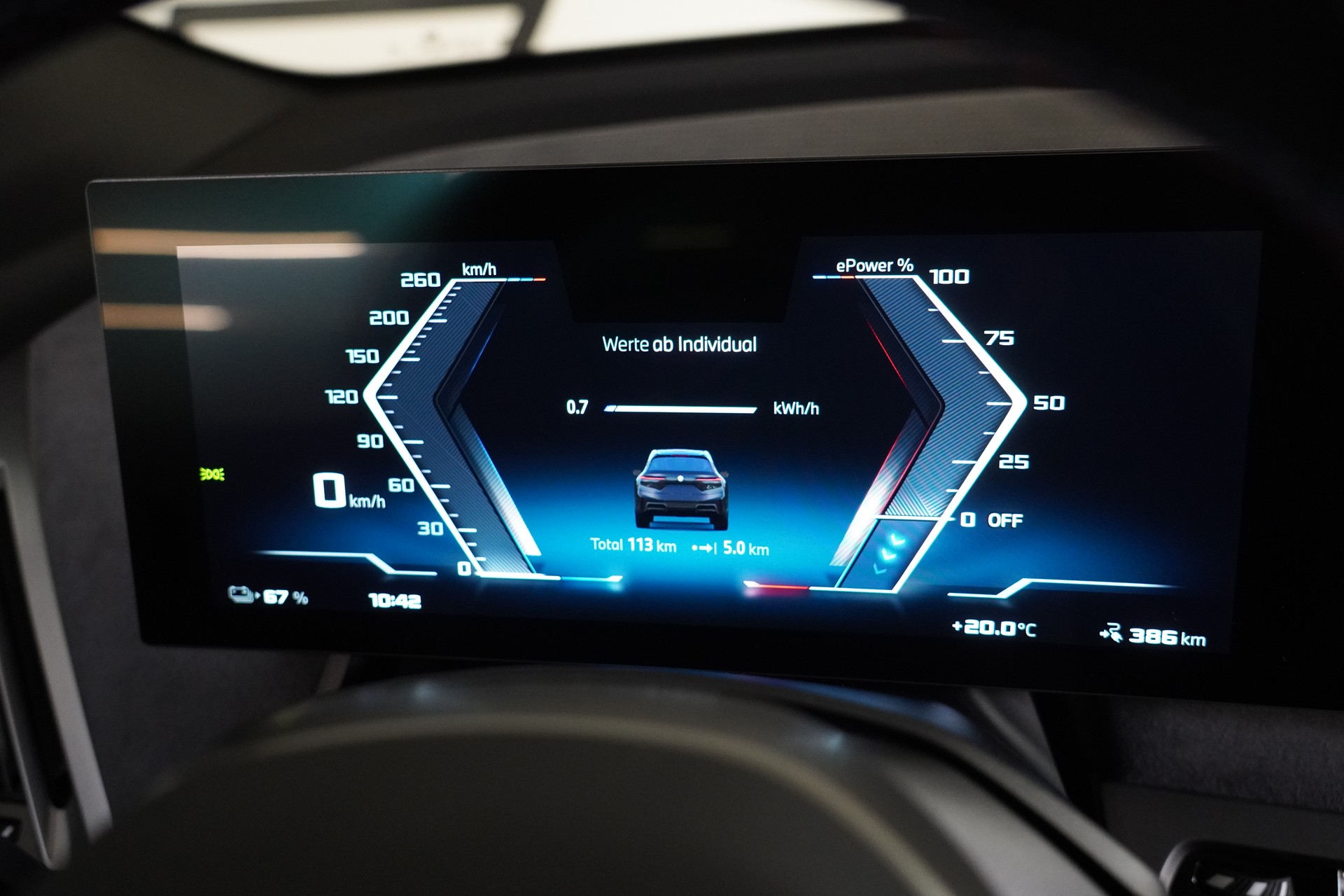 BMW iX M70 xDrive-image-21