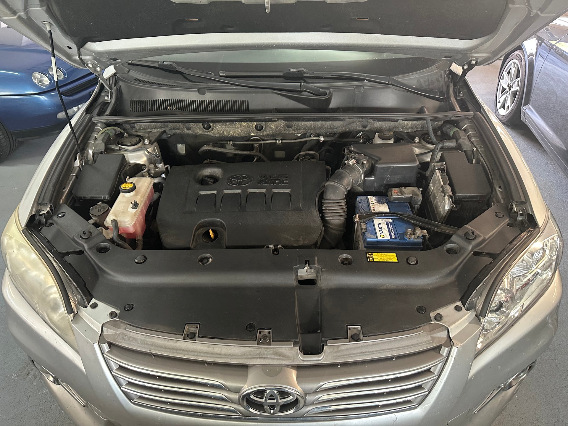 TOYOTA RAV-4 2.0 16V Linea Luna-image-9