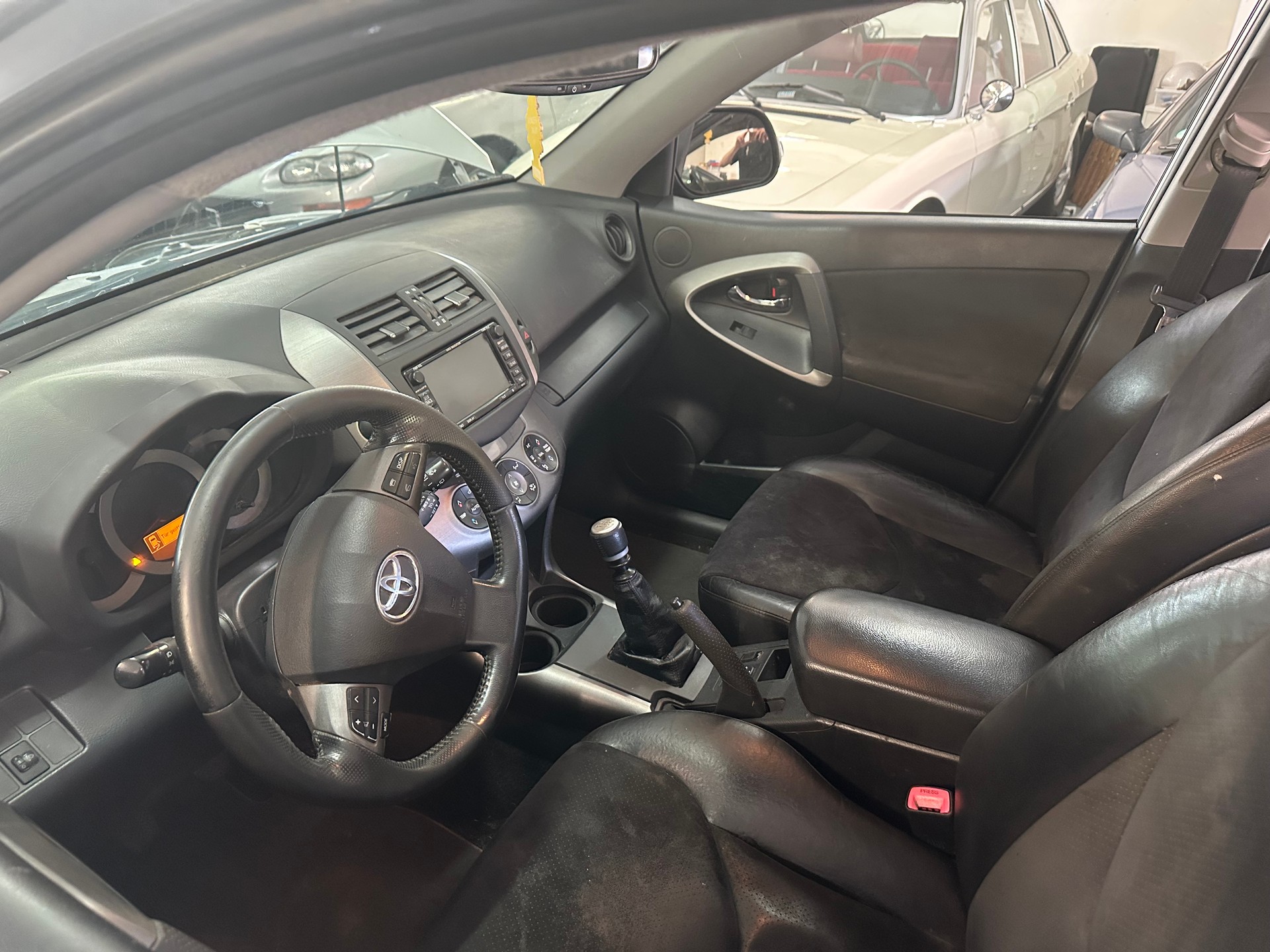 TOYOTA RAV-4 2.0 16V Linea Luna-image-12