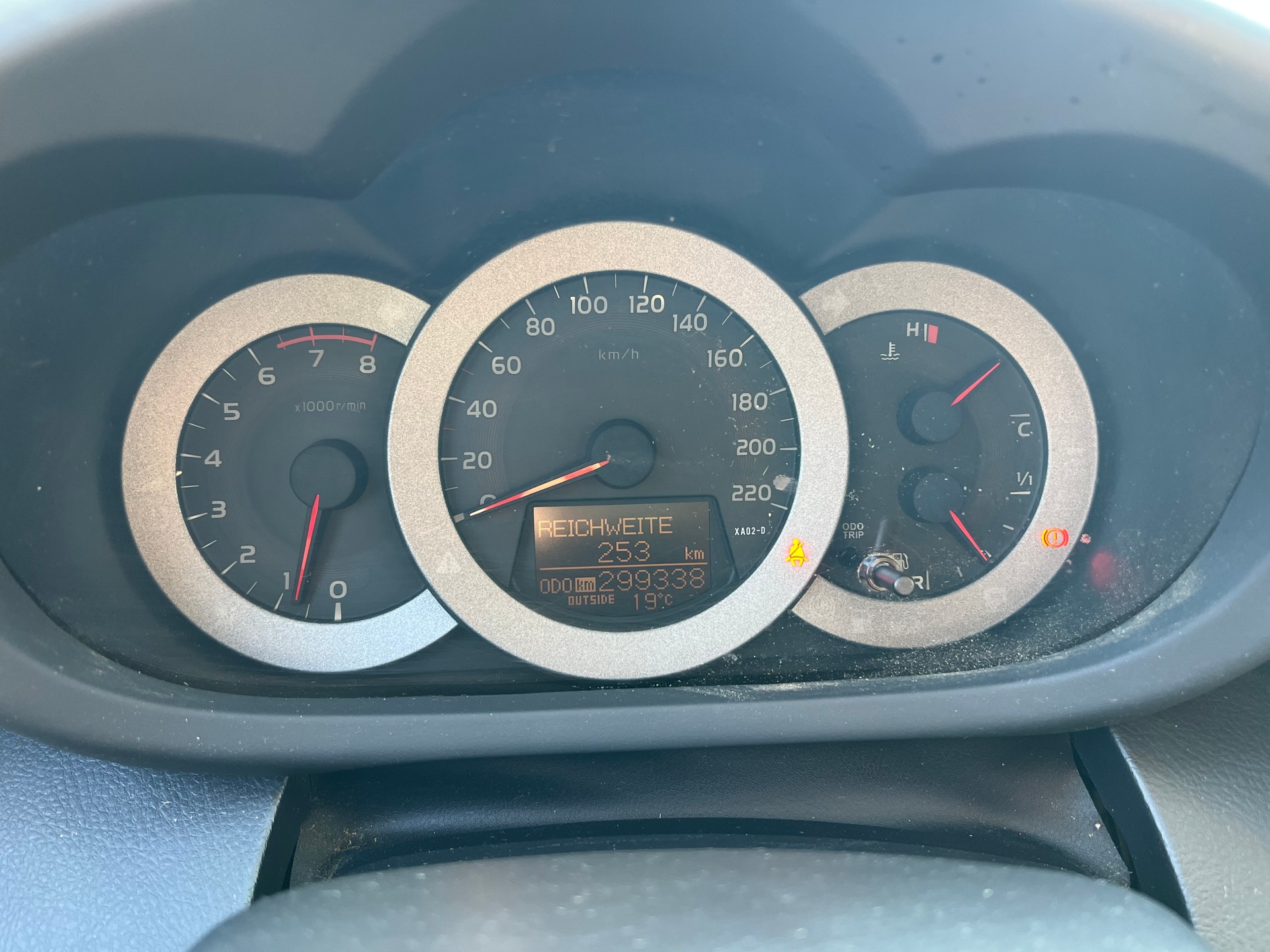 TOYOTA RAV-4 2.0 16V Linea Luna-image-12