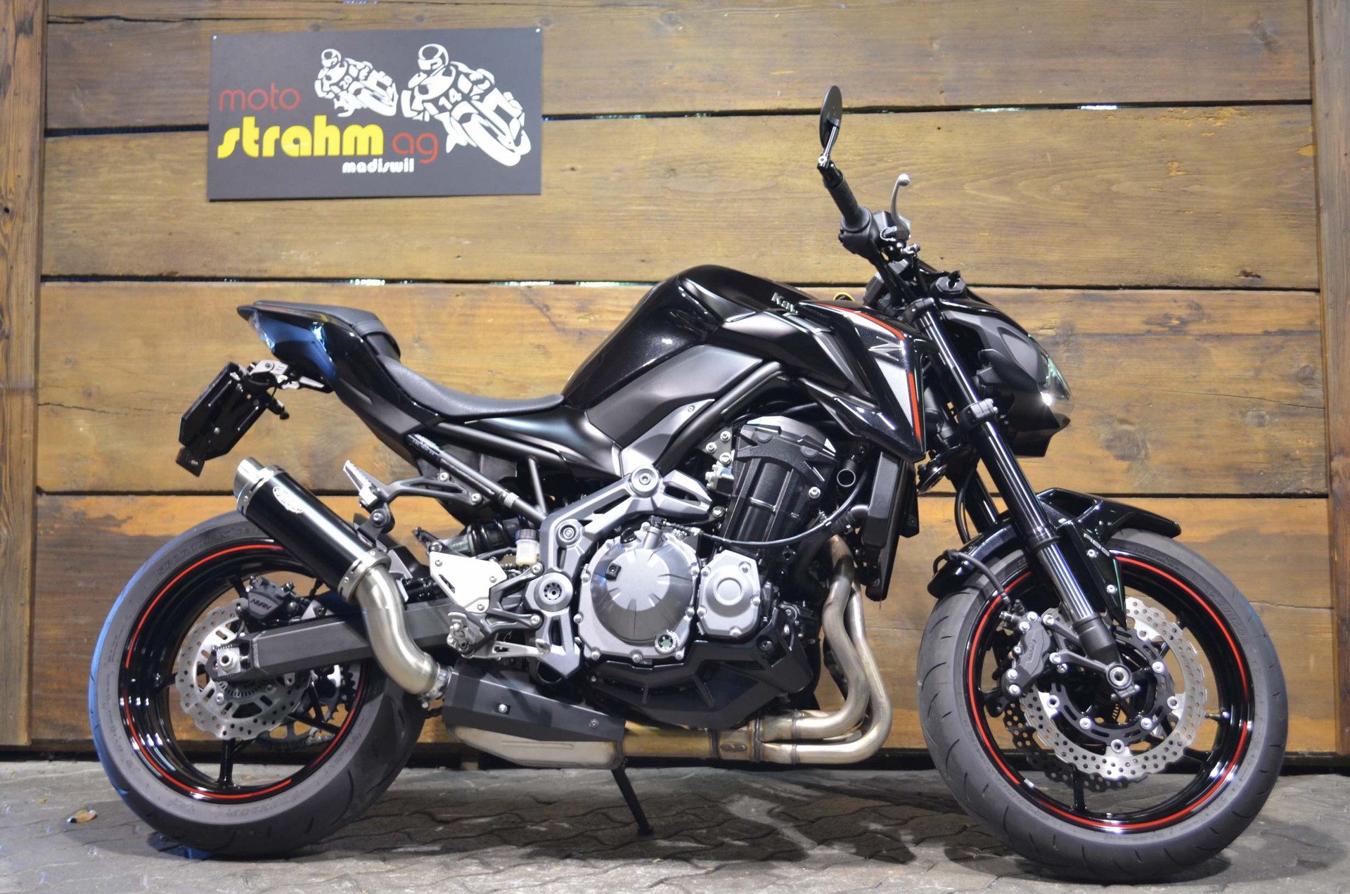 KAWASAKI Z 900 ABS-image-1