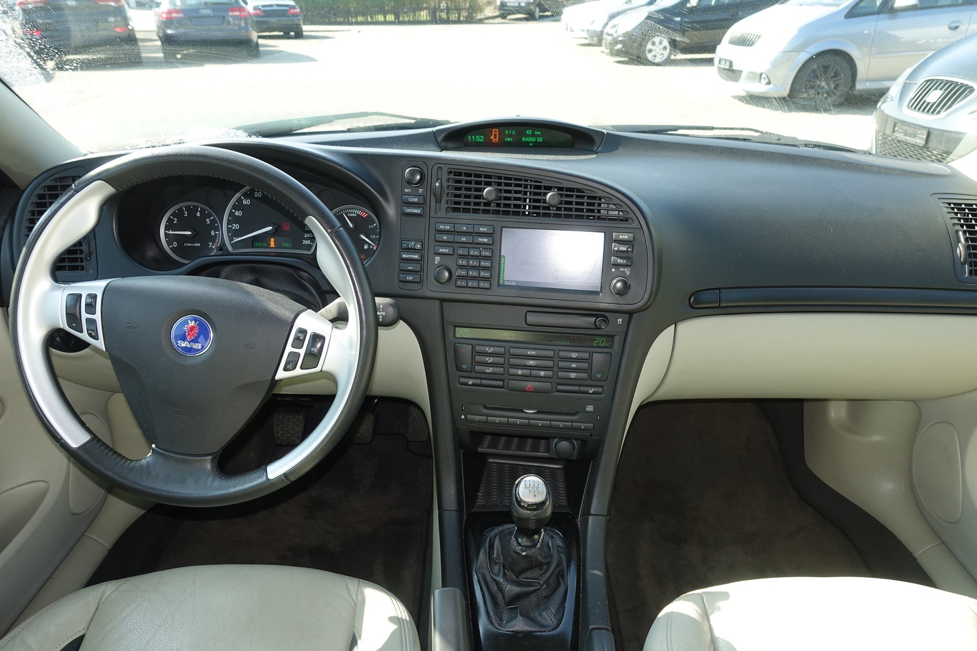 SAAB 9-3 2.8T V6 Aero-image-7