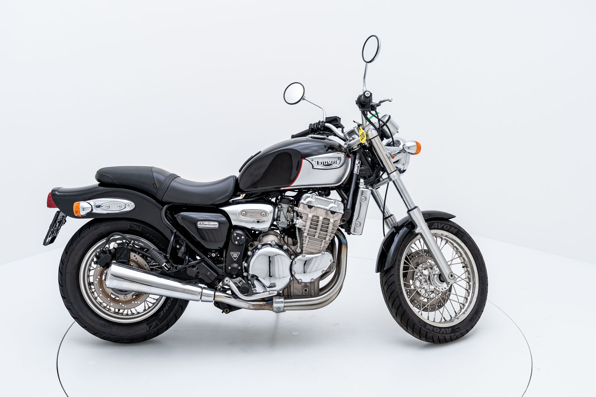 TRIUMPH Adventurer 900-image-0
