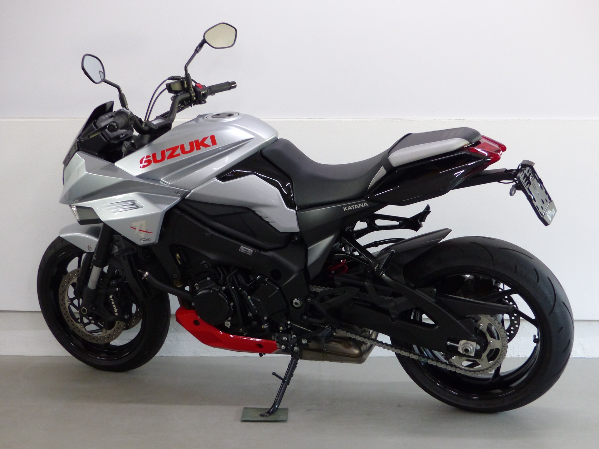 SUZUKI GSX-S 1000 S ABS "Katana"-image-8