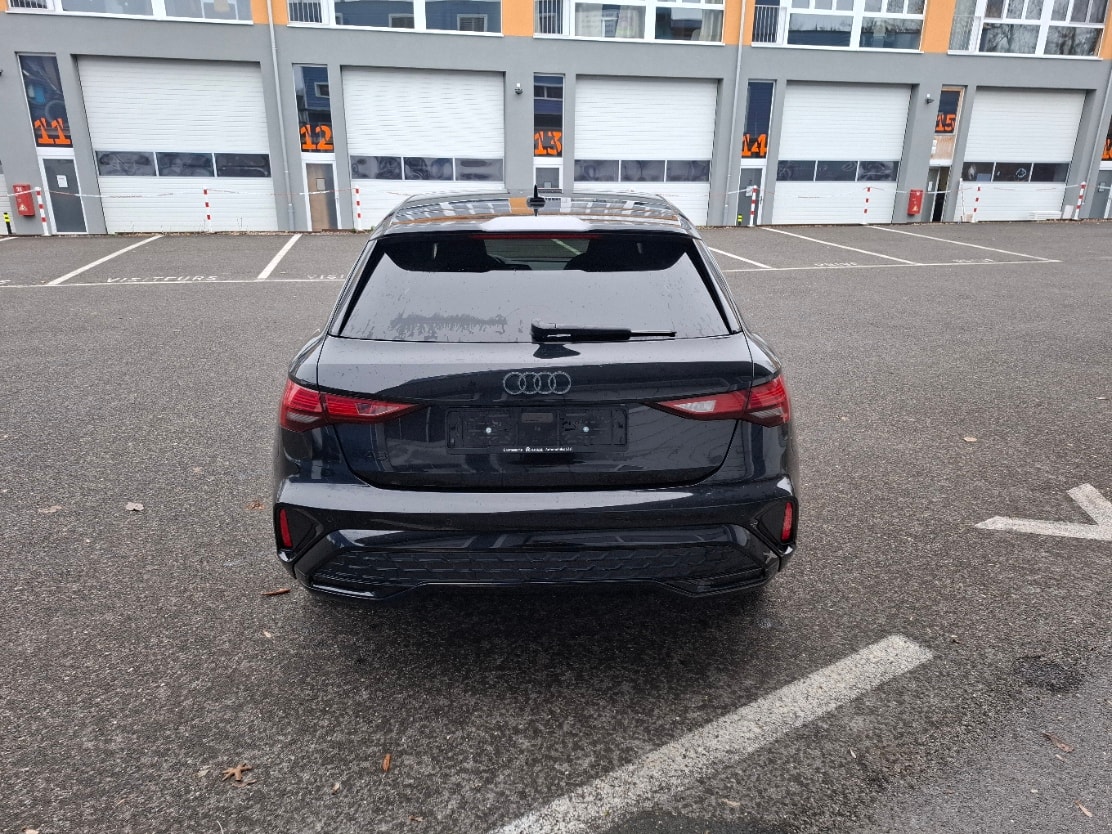 AUDI AUDI A3 Sportback 1.5 45 TFSI Plug-in-Hybrid S Line S-Tronic-image-7