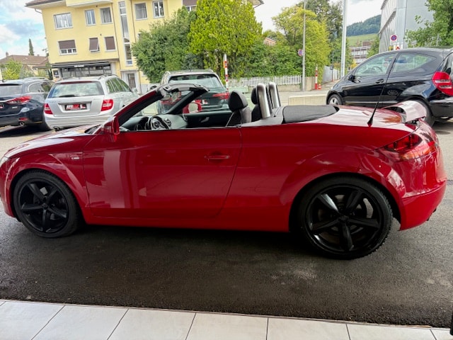 AUDI TT Roadster 2.0 TFSI-image-6