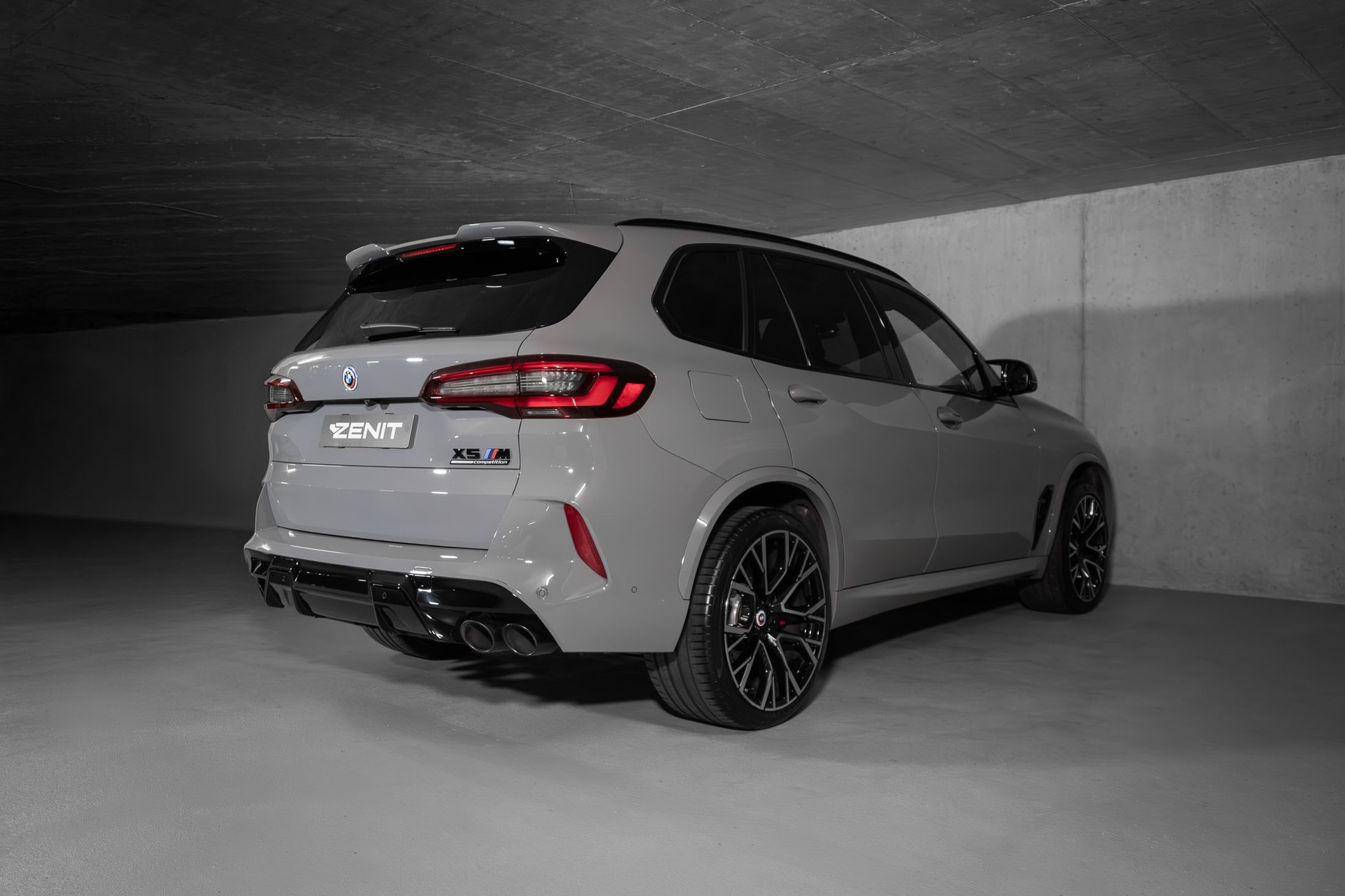 BMW X5M Competition Steptronic-image-4