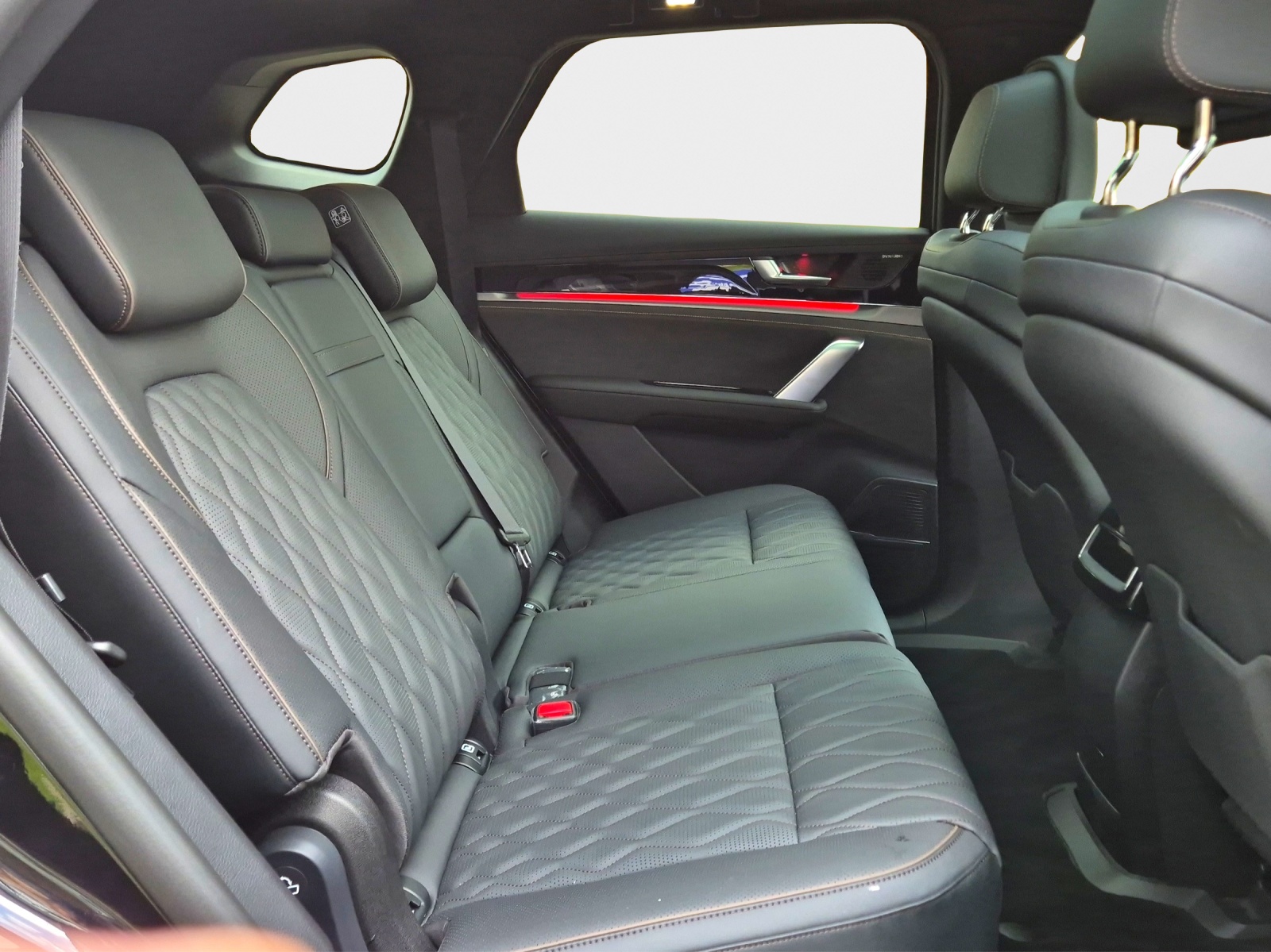 BYD Flagship 7 Plaetzer 4WD-image-24