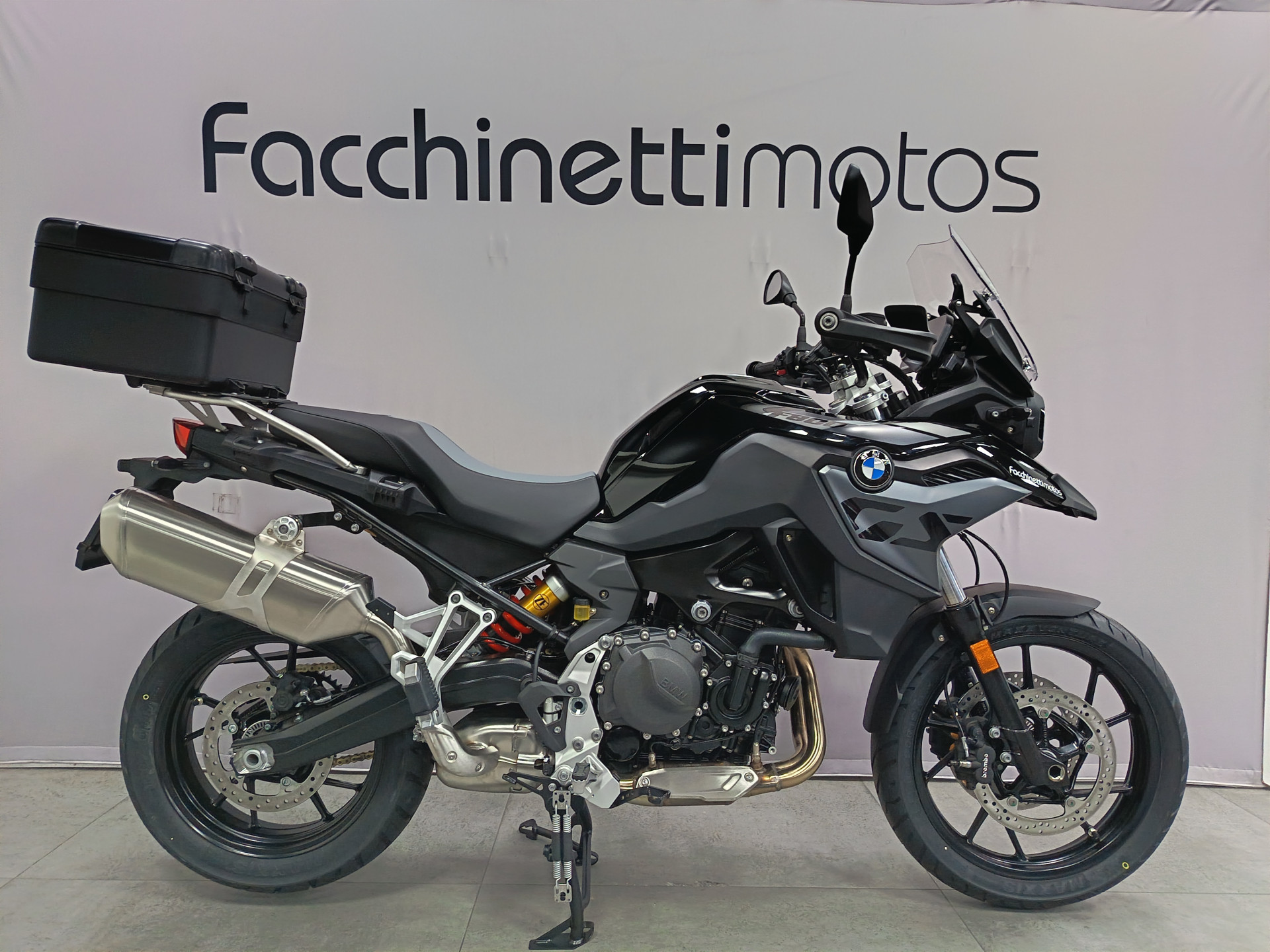 BMW F 800 GS Triple Black *** Leasing 3.9% ***-image-0