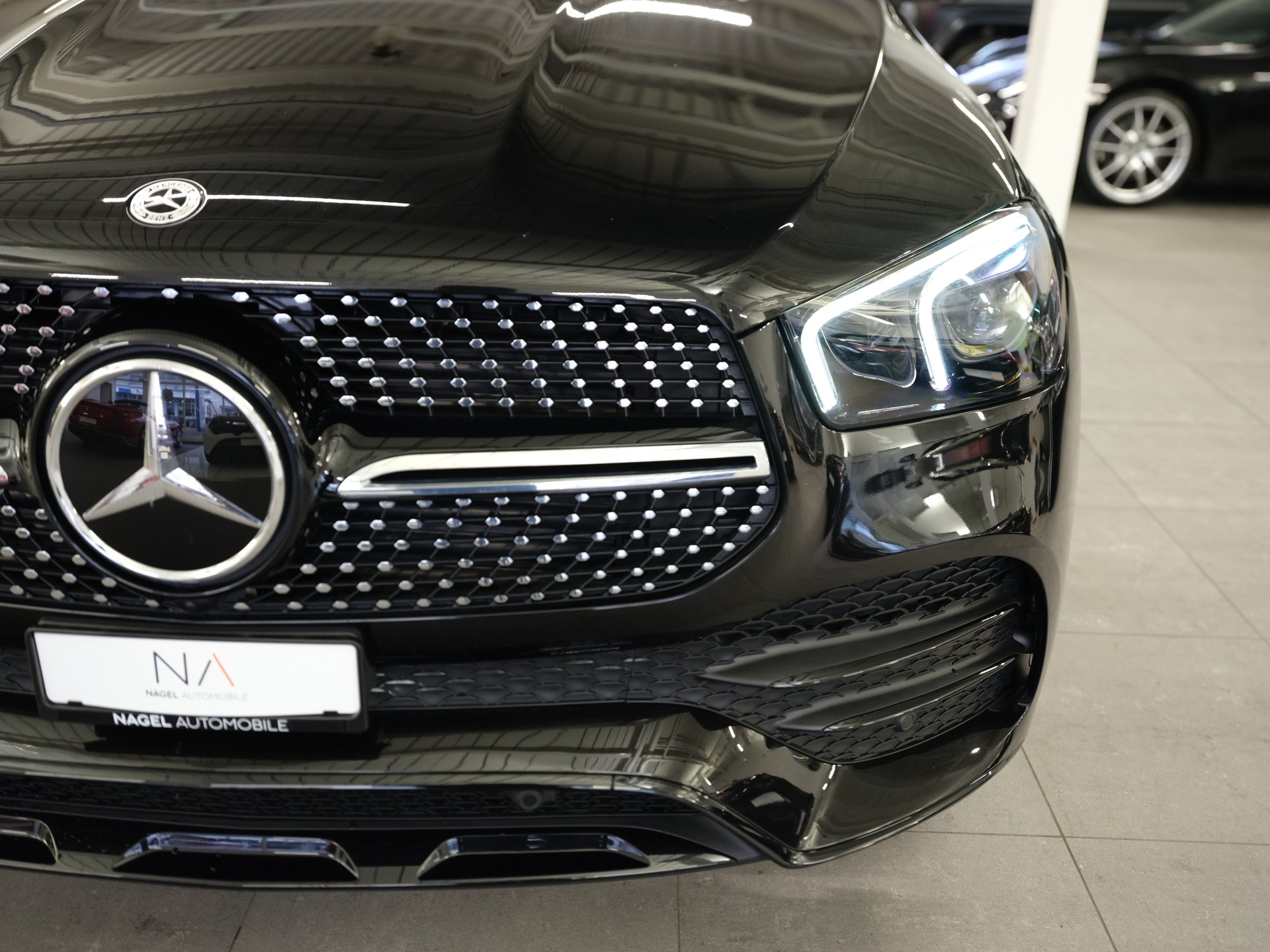 MERCEDES-BENZ GLE 300 d 4Matic AMG Line 9G-Tronic *Head-Up* *AMG Line Ausstattung* *Keyless-Go* *Memory-Paket*-image-8