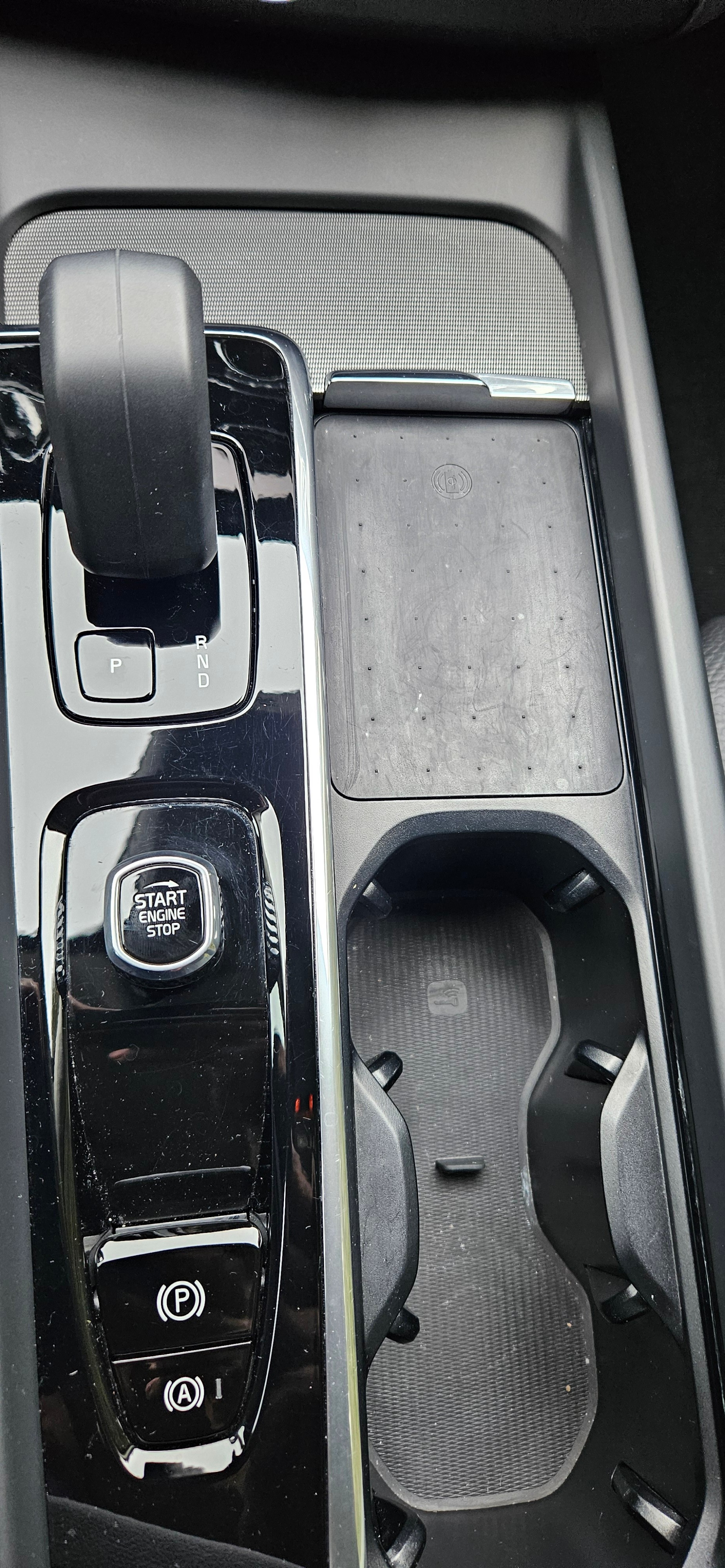 VOLVO XC60 B4 Diesel Mild Hybrid AWD Core Geartronic-image-9