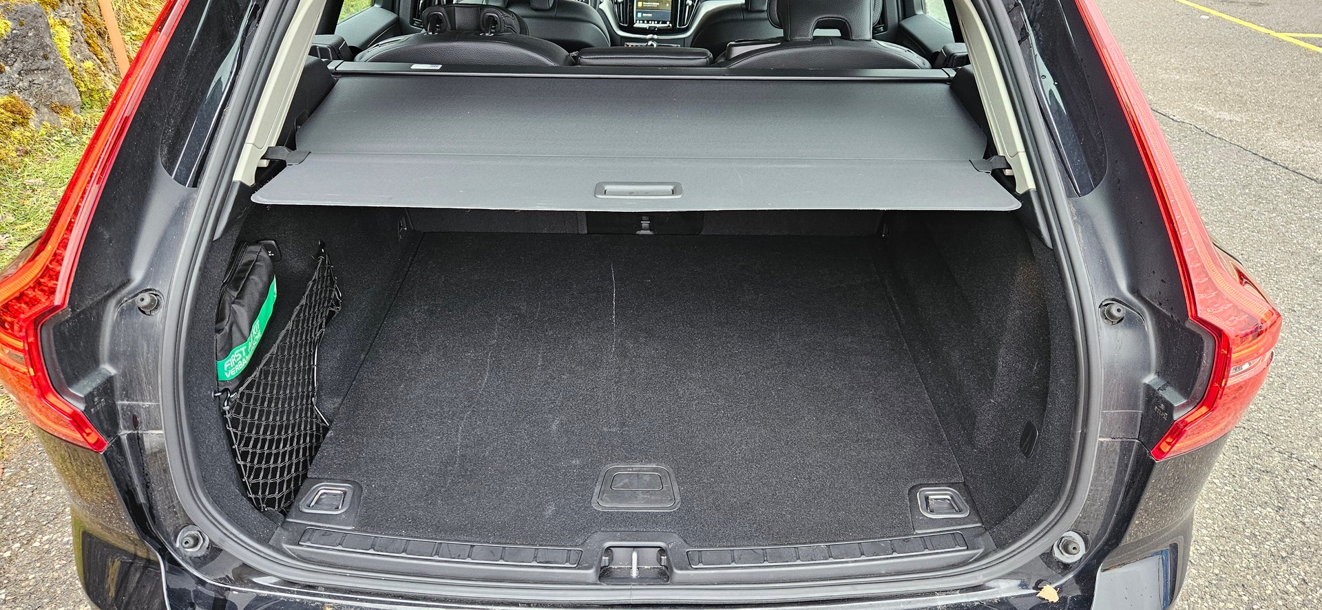 VOLVO XC60 B4 Diesel Mild Hybrid AWD Core Geartronic-image-6