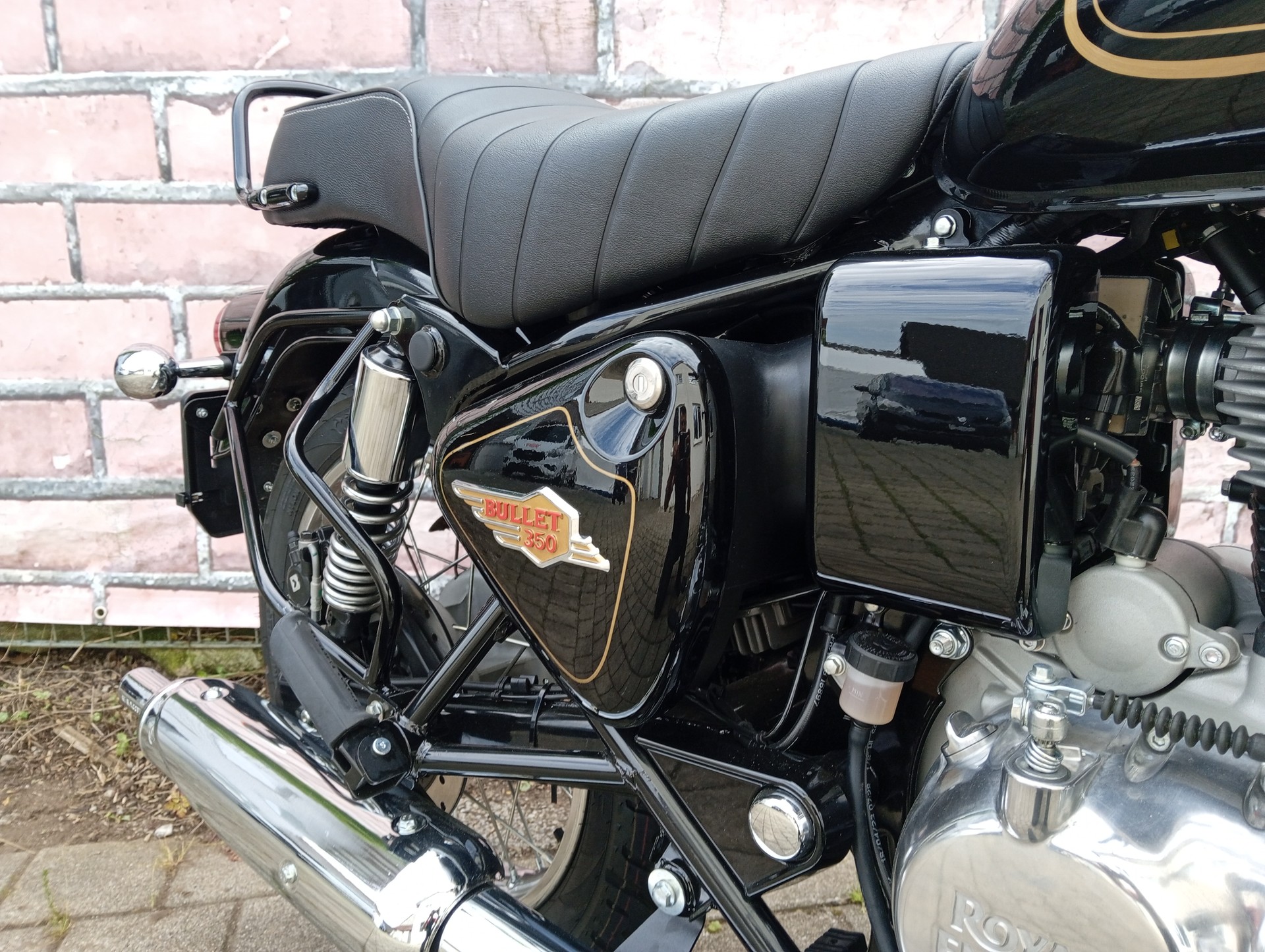 ROYAL ENFIELD Bullet 350-image-9