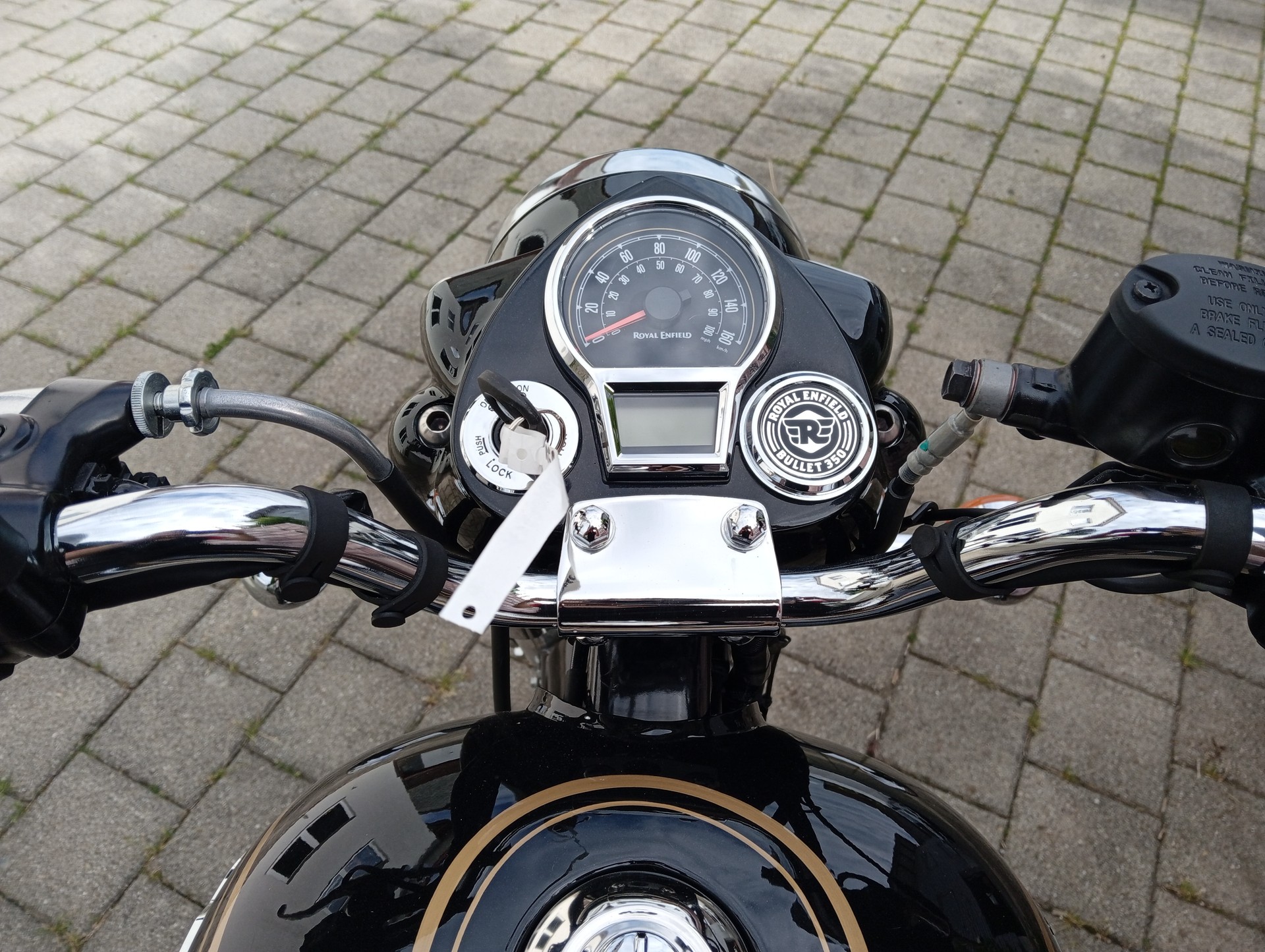 ROYAL ENFIELD Bullet 350-image-6