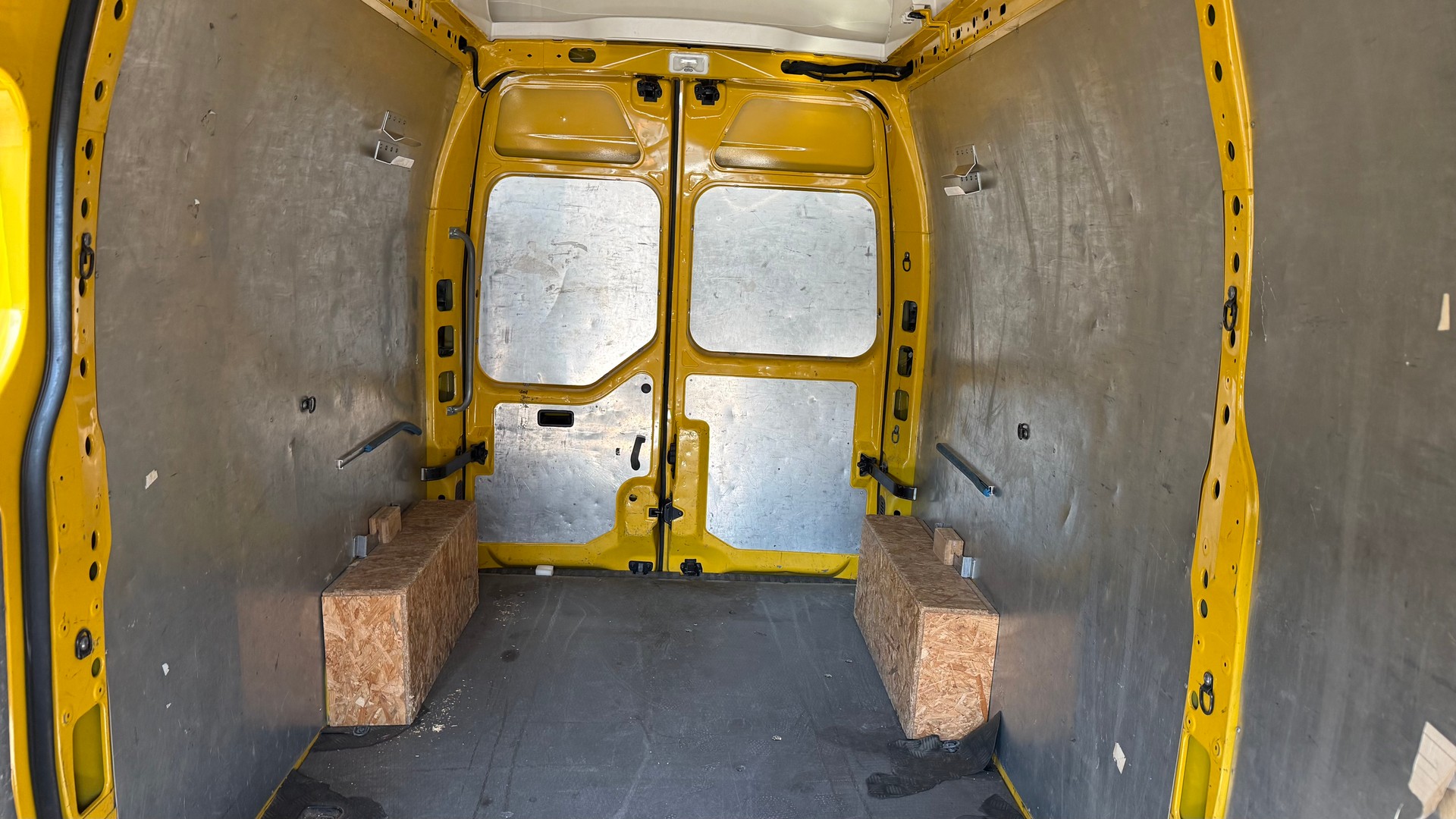RENAULT Master T35 2.3dCi 130 L3H3-image-8