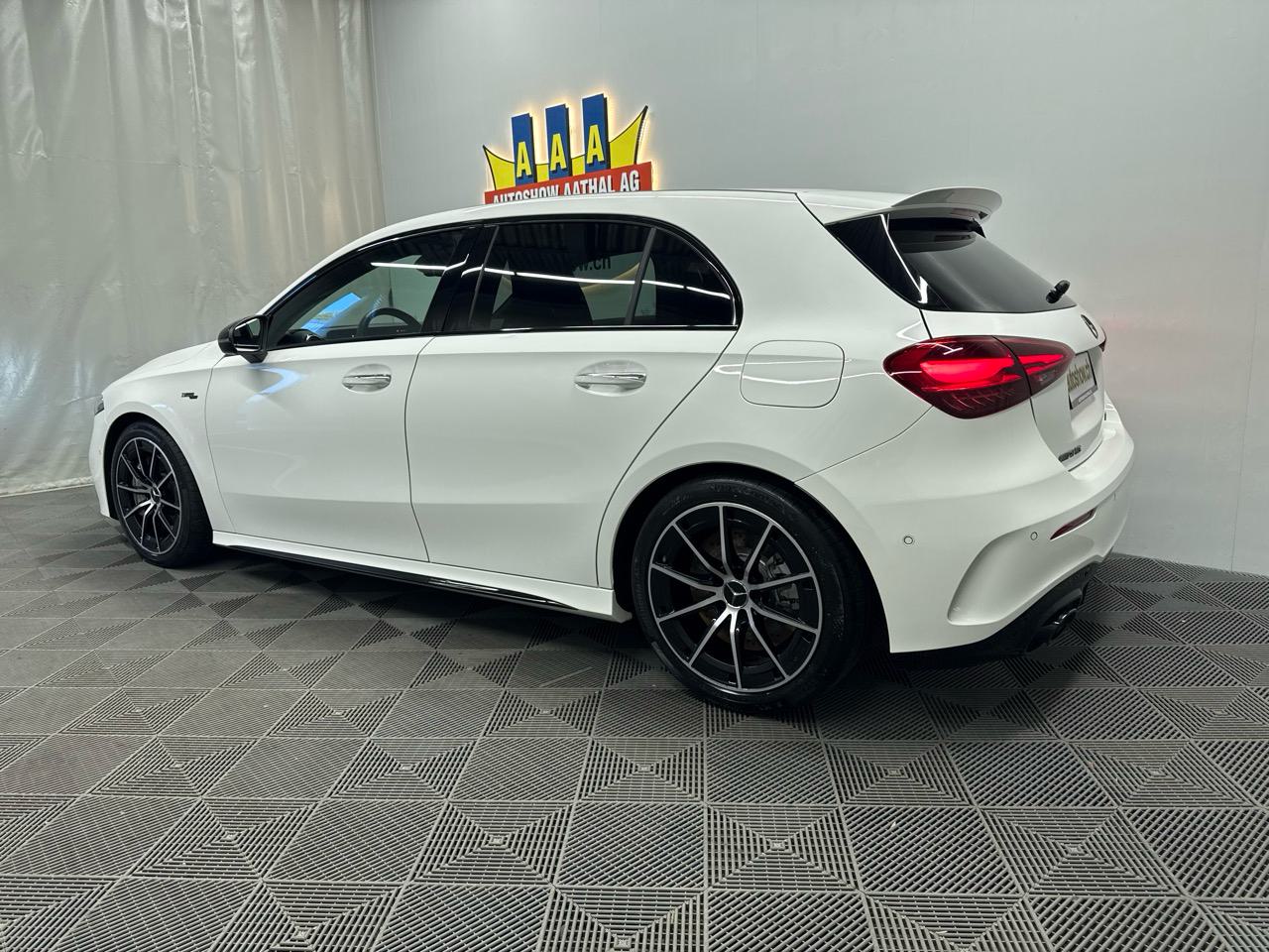 MERCEDES-BENZ A AMG 35 4Matic 8G-DCT-showroom-element-1
