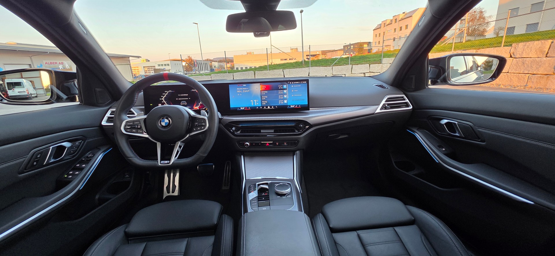 BMW M340i xDrive 48V Touring Steptronic *FACELIFT*EL. PANORAMA*DISTRONIC*BROOKLYN GRAU*ANHÄNGERKUPPLUNG*-image-17