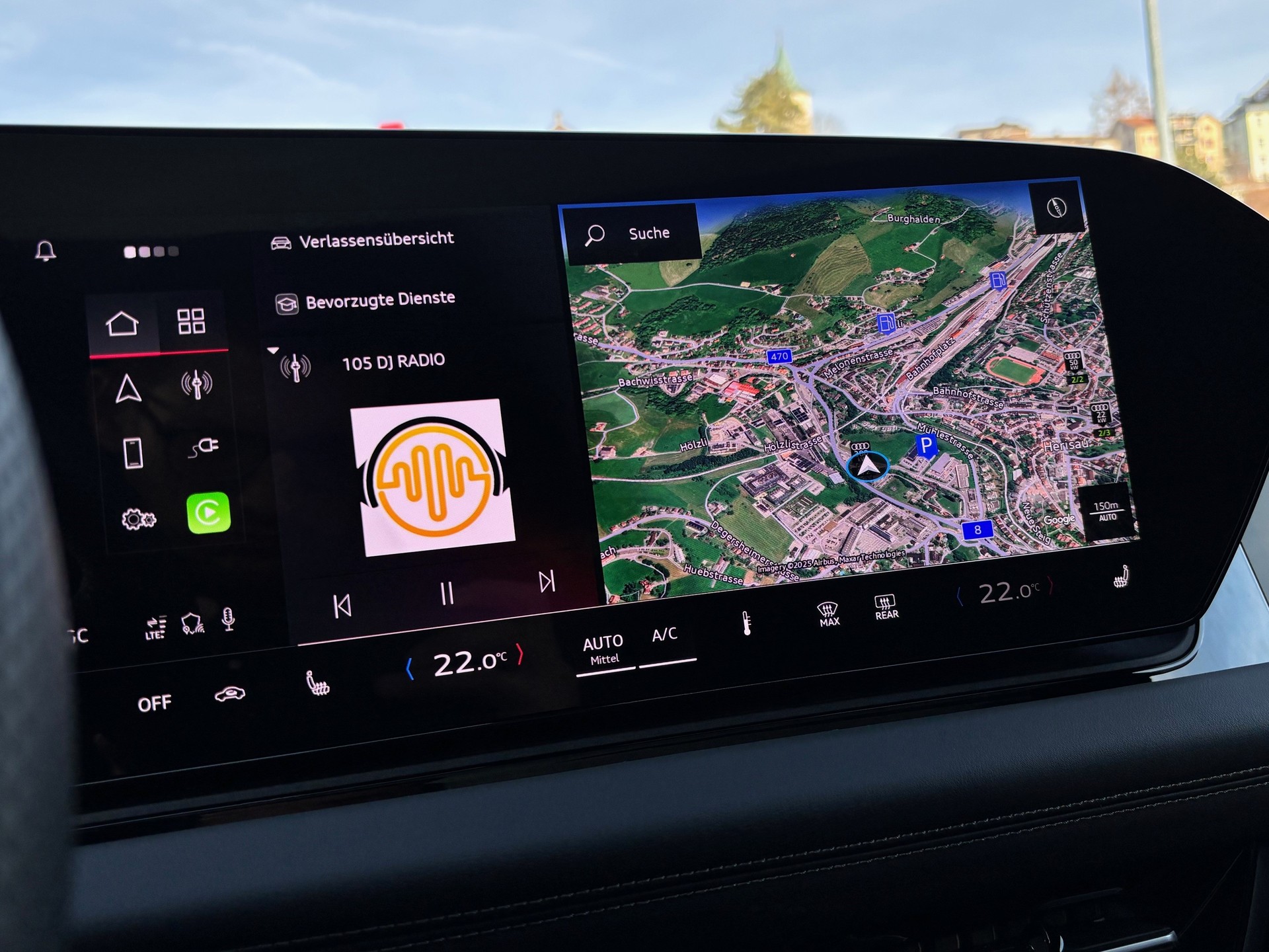 AUDI A6 Avant e-tron quattro S-Line-image-10