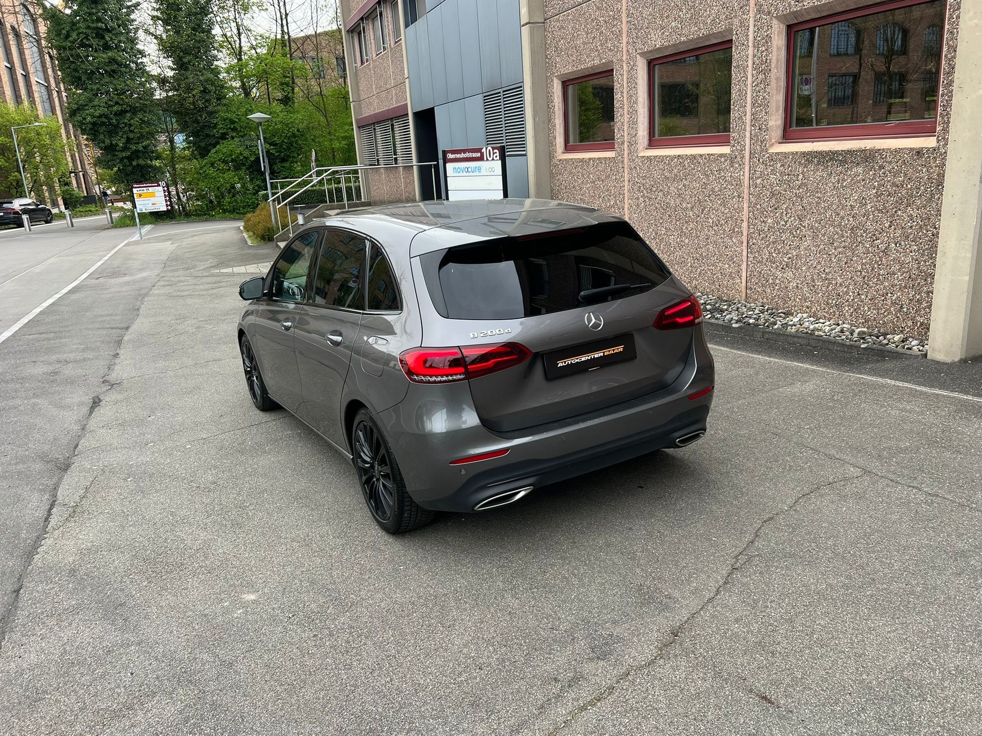 MERCEDES-BENZ B 200 d Night Star 8G-DCT-image-5