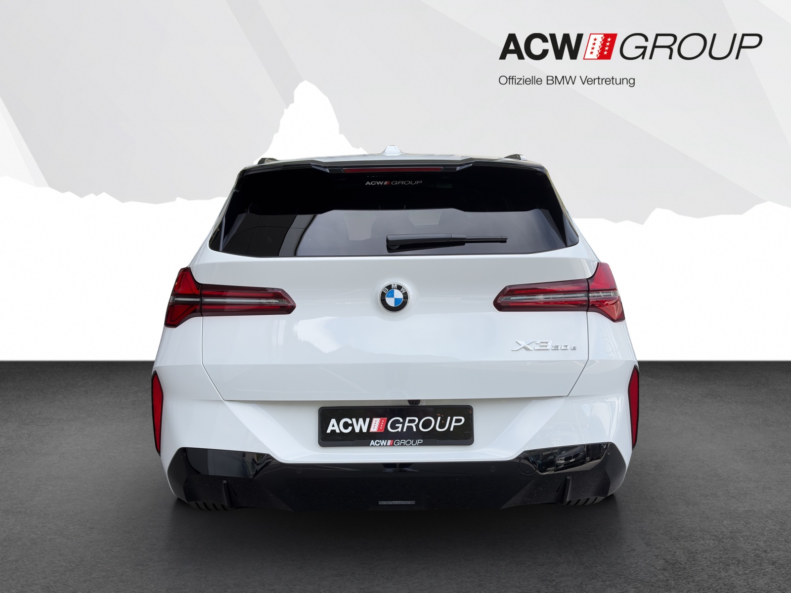BMW X3 30e xDrive-showroom-element-3