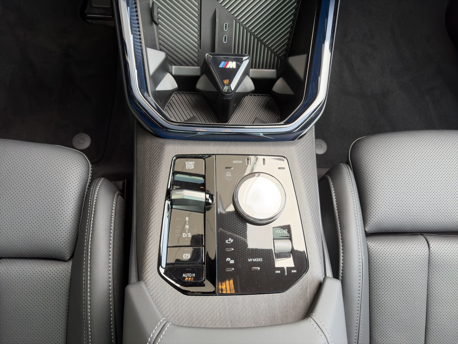 BMW X3 30e xDrive-image-14