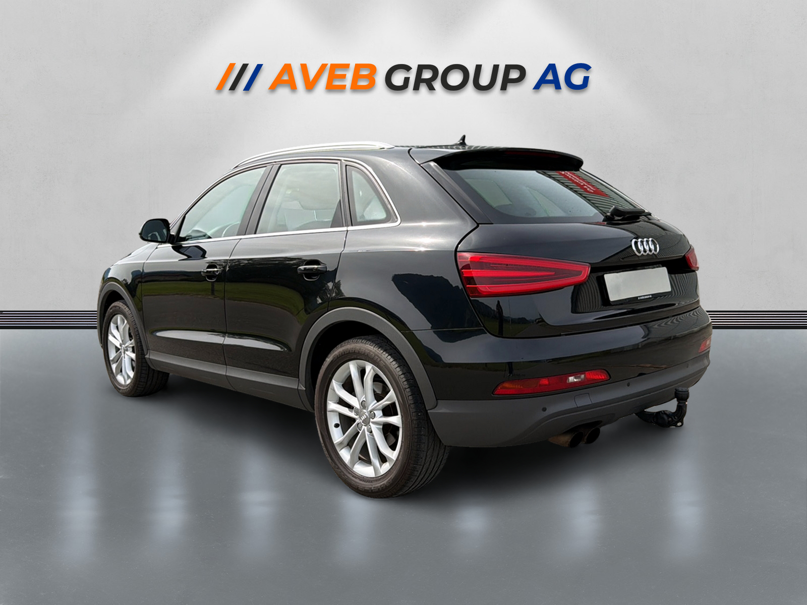 AUDI Q3 2.0 TFSI quattro S-tronic-image-4