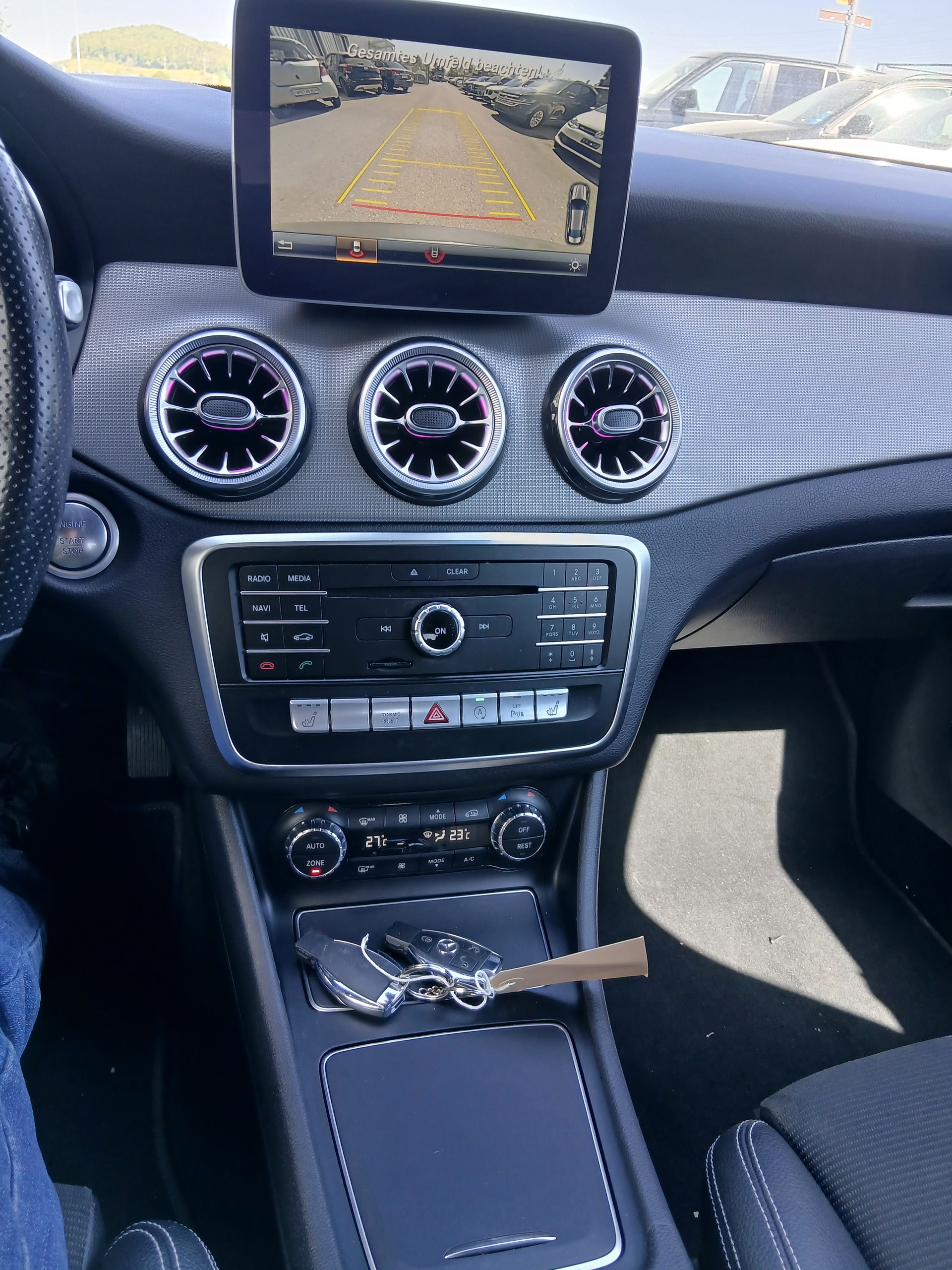 MERCEDES-BENZ CLA 200 Night Star 7G-DCT-image-7