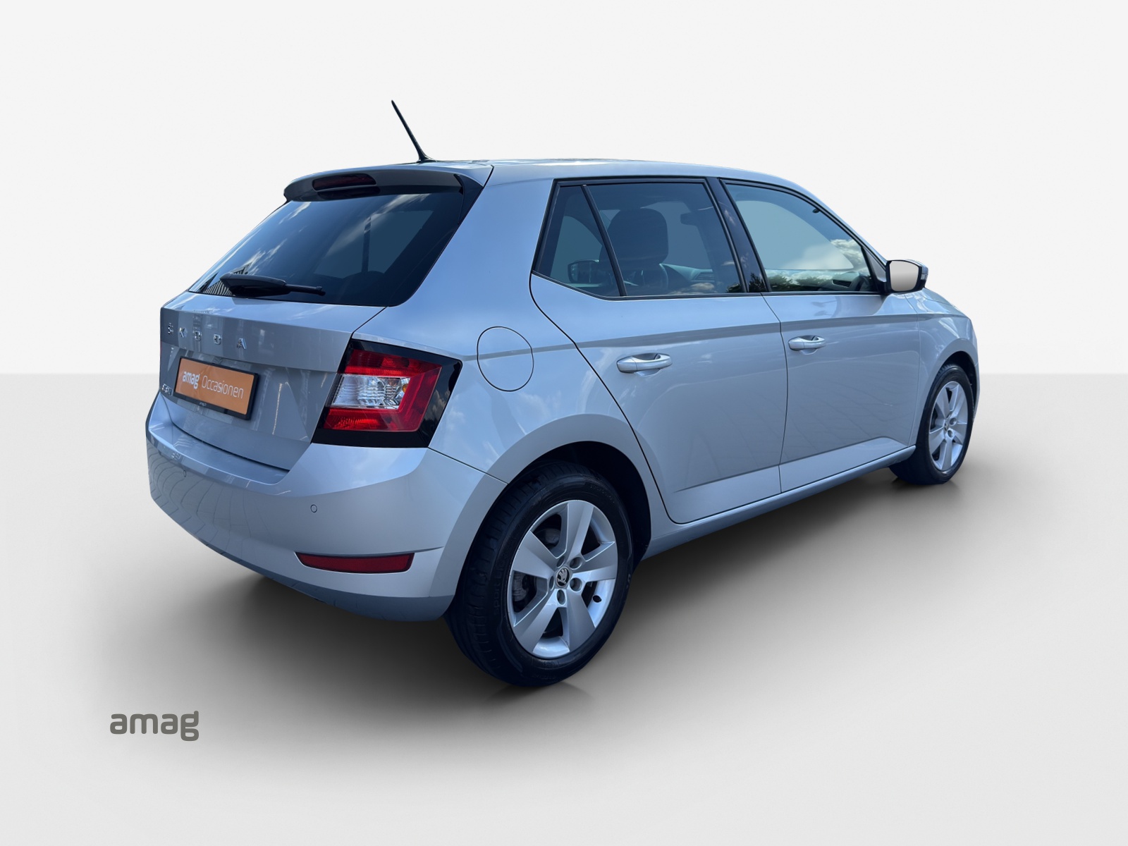SKODA Fabia 1.0 TSI Ambition DSG-image-4