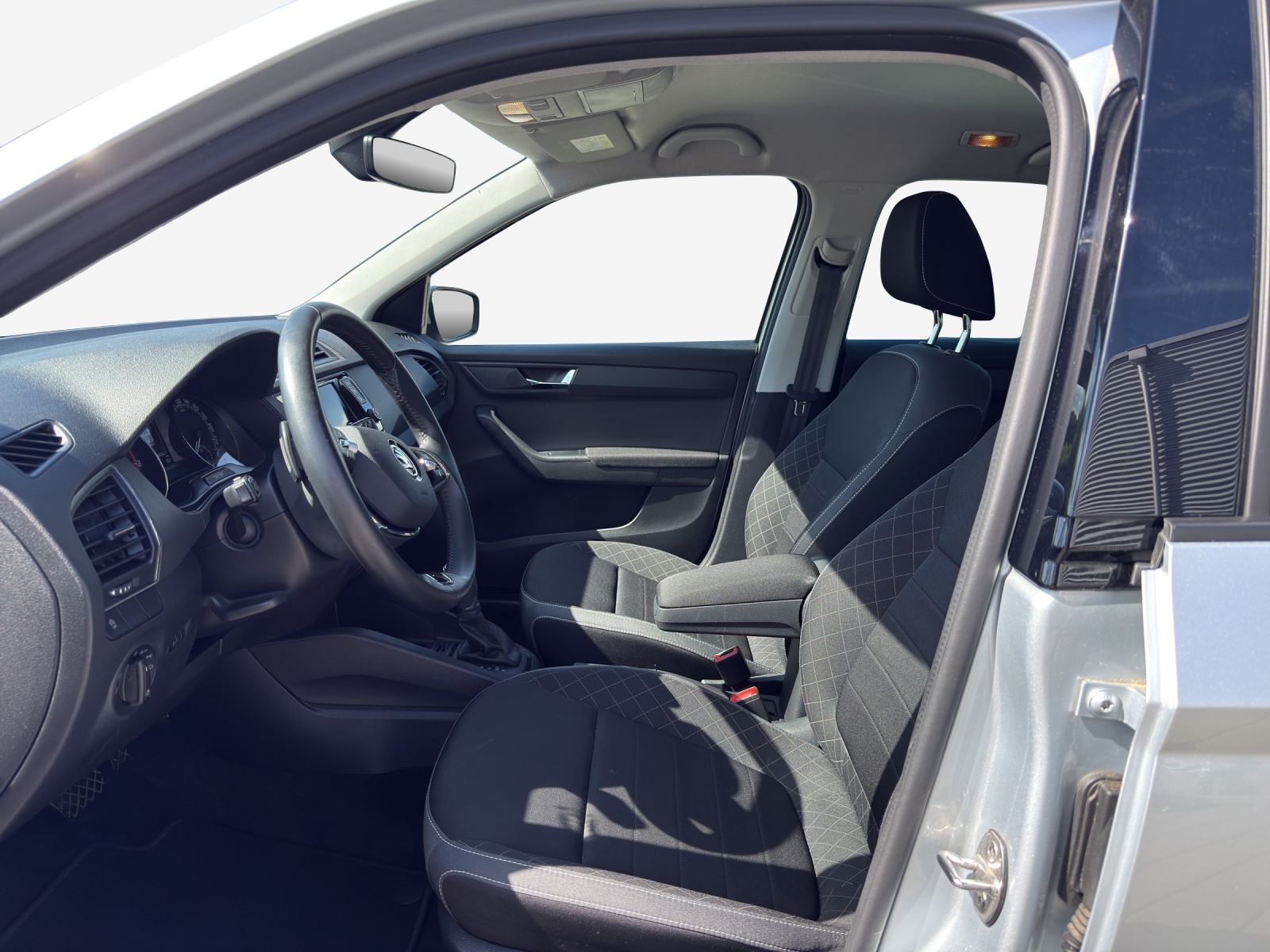 SKODA Fabia 1.0 TSI Ambition DSG-image-7