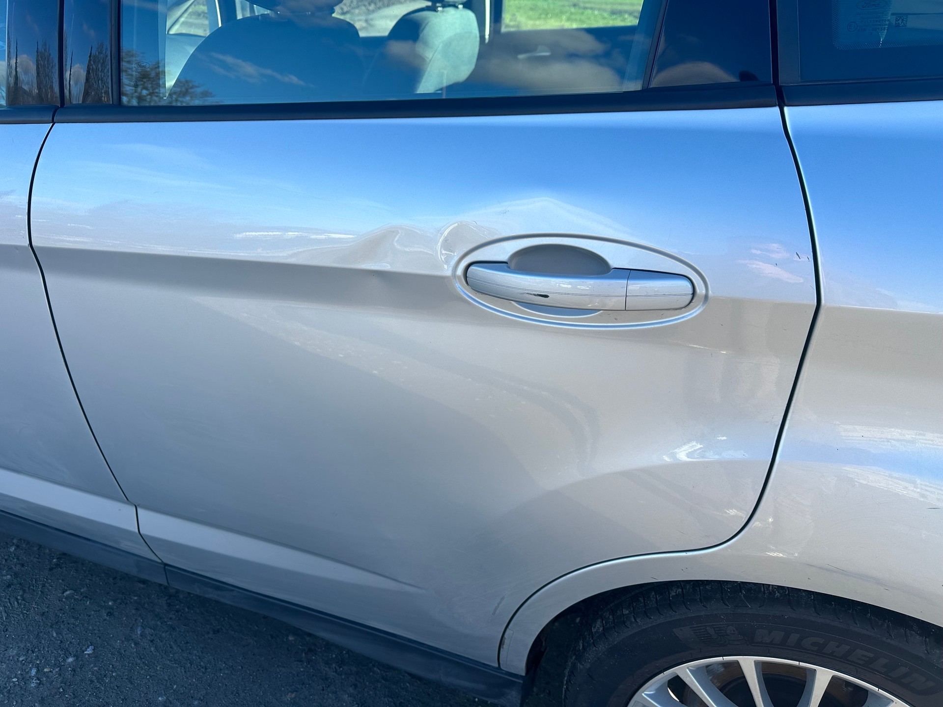 FORD C-Max 1.0 SCTi Titanium-image-7