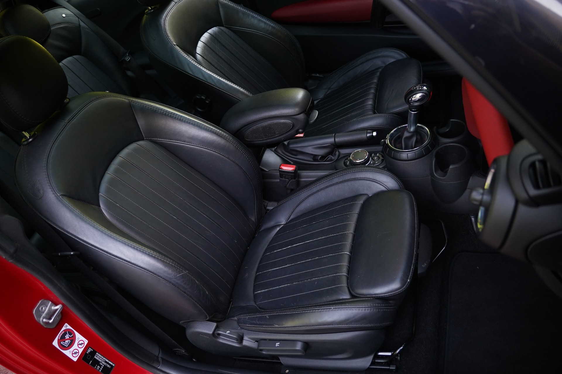 MINI Cooper John Cooper Works Steptronic-image-16