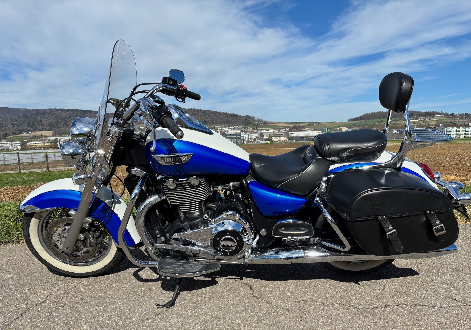 TRIUMPH Thunderbird LT ABS-image-2