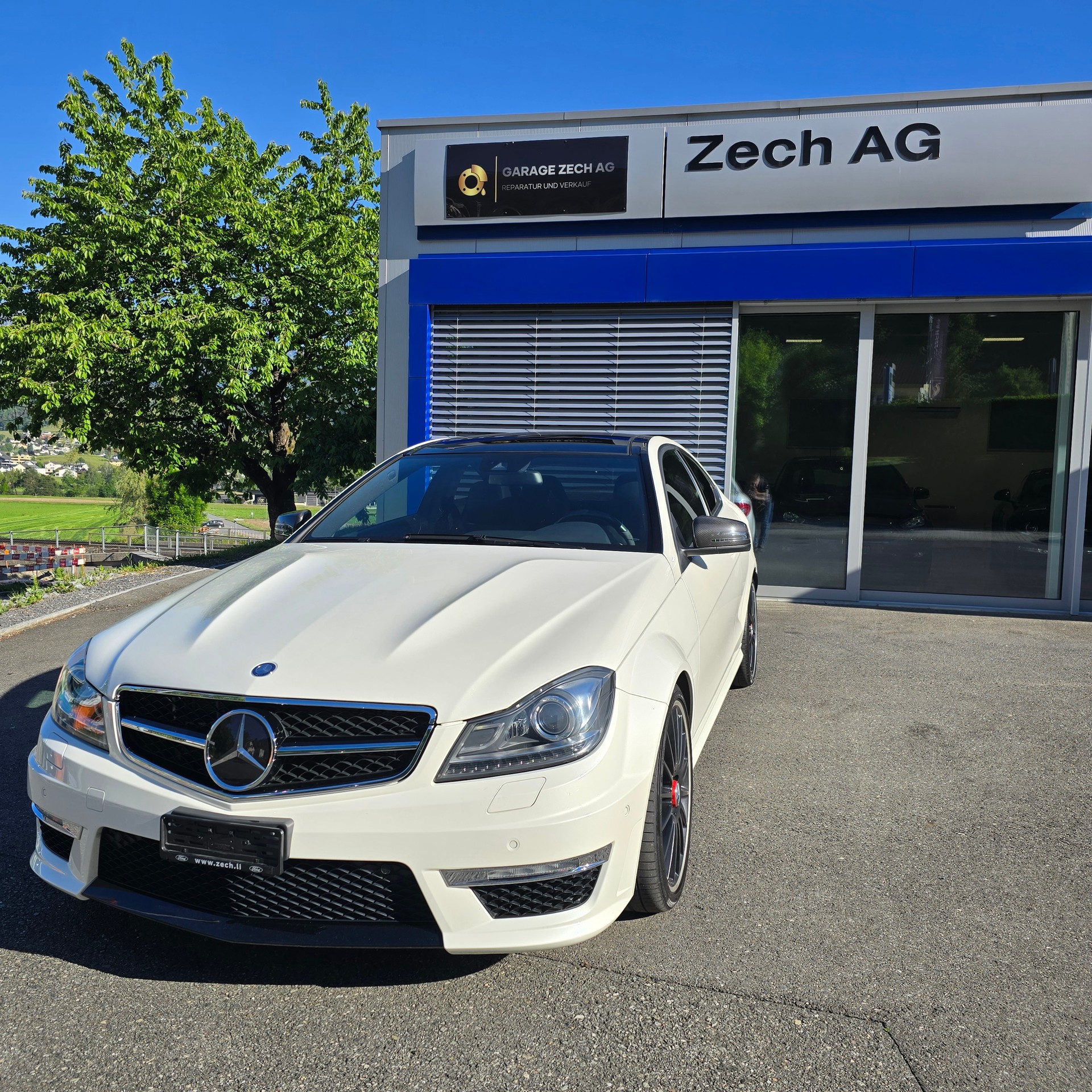 MERCEDES-BENZ C 63 V8 AMG Coupé