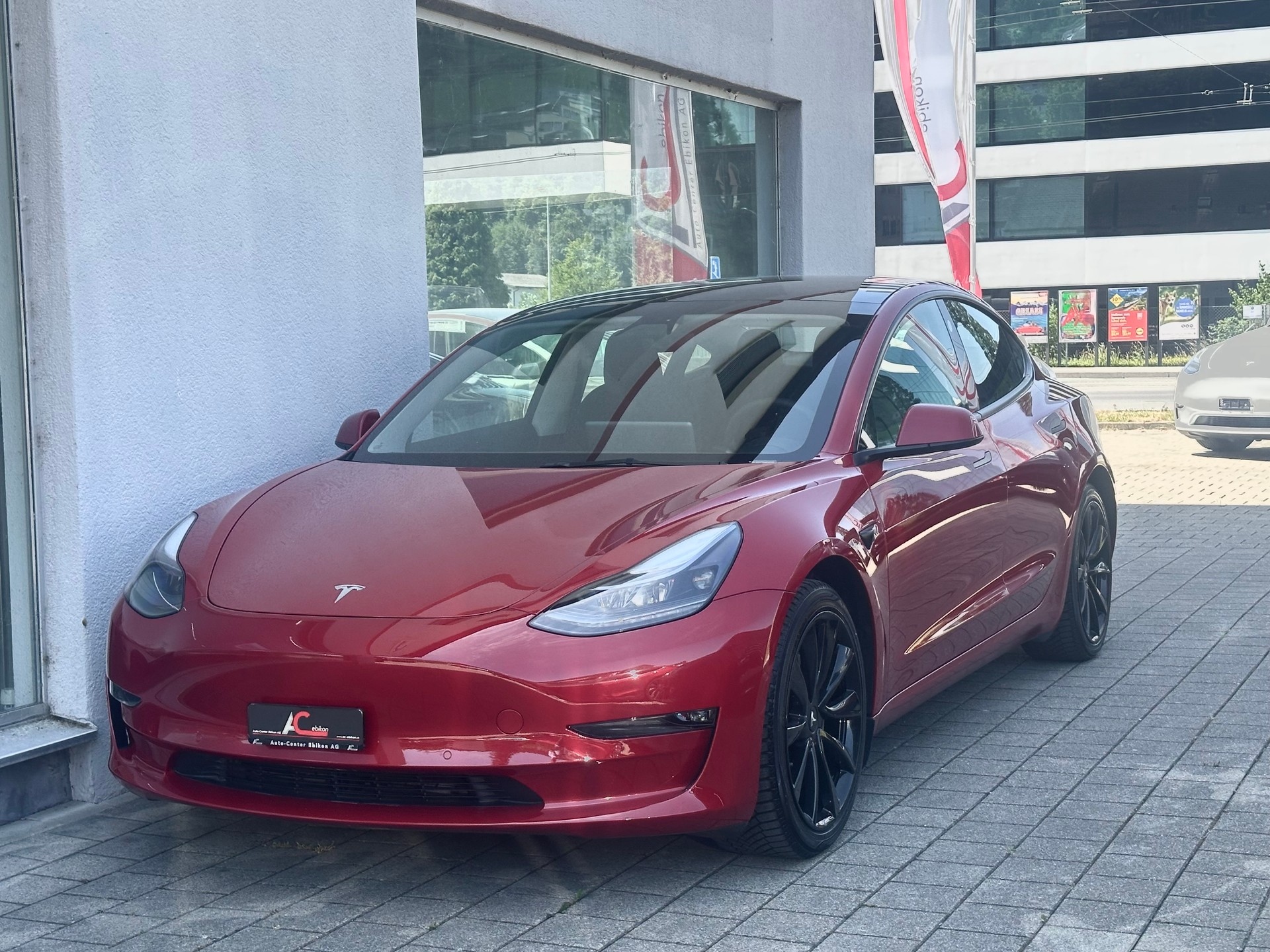TESLA Model 3 Long Range Dual Motor AWD-image-0