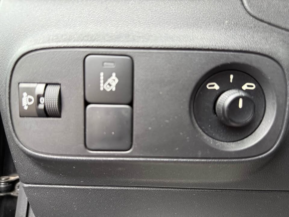 CITROEN C3 1.2i PureTech Feel-image-5