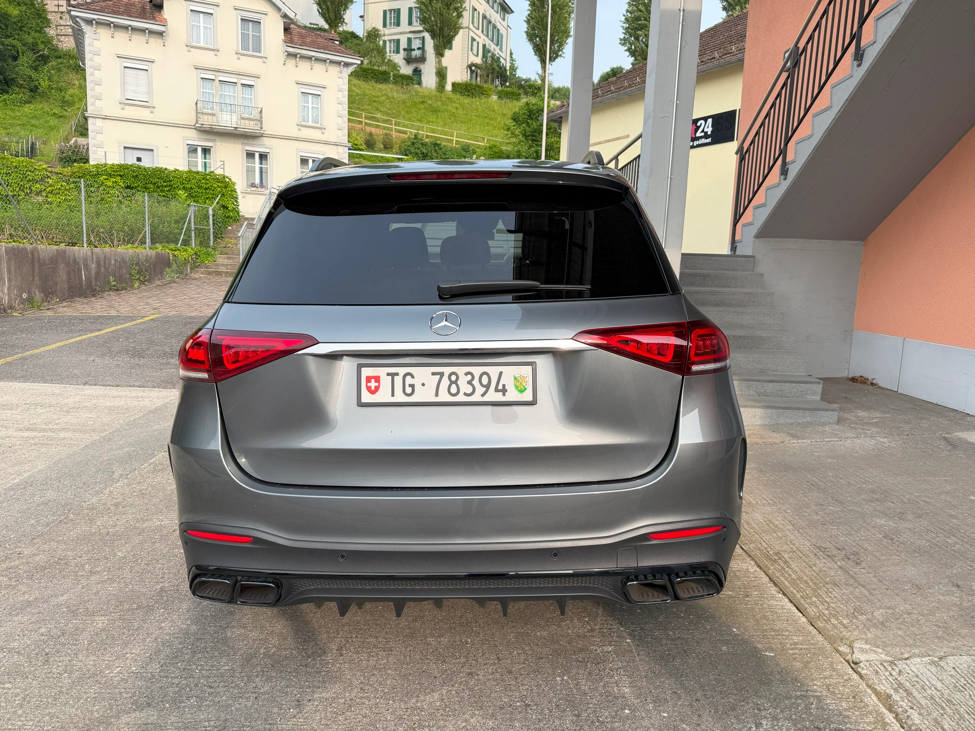MERCEDES-BENZ GLE 63 S AMG 4matic+-image-3