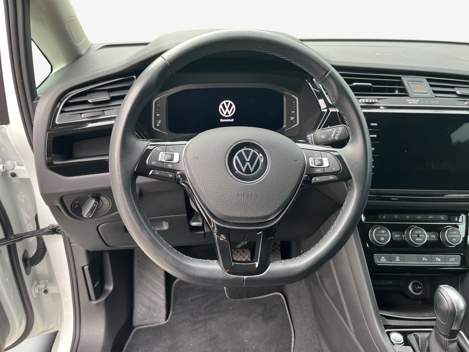VW Touran 1.5 TSI EVO Highline DSG-image-9