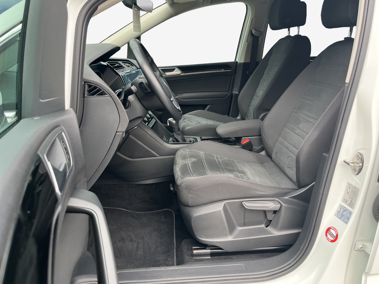 VW Touran 1.5 TSI EVO Highline DSG-image-7