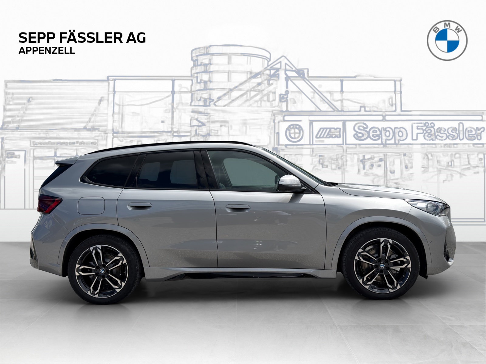 BMW iX1 xDrive 30 M Sport-image-5