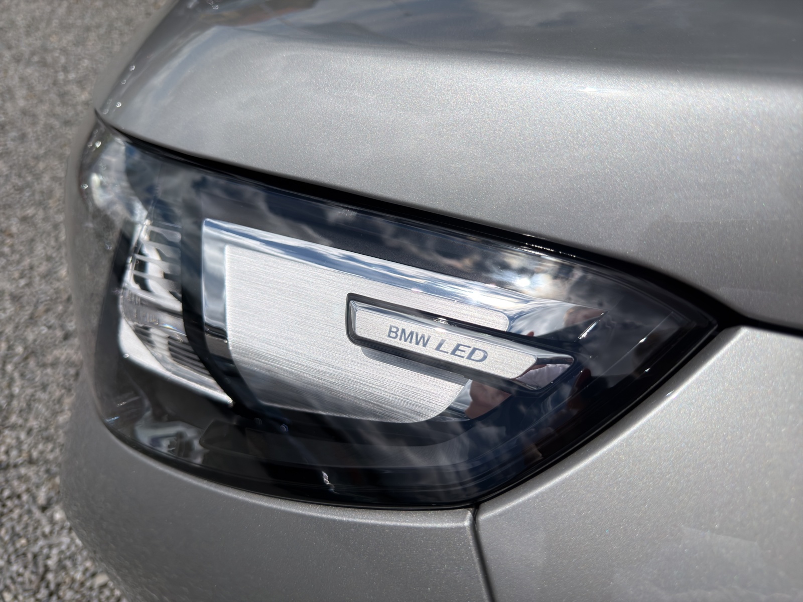 BMW iX1 xDrive 30 M Sport-image-24