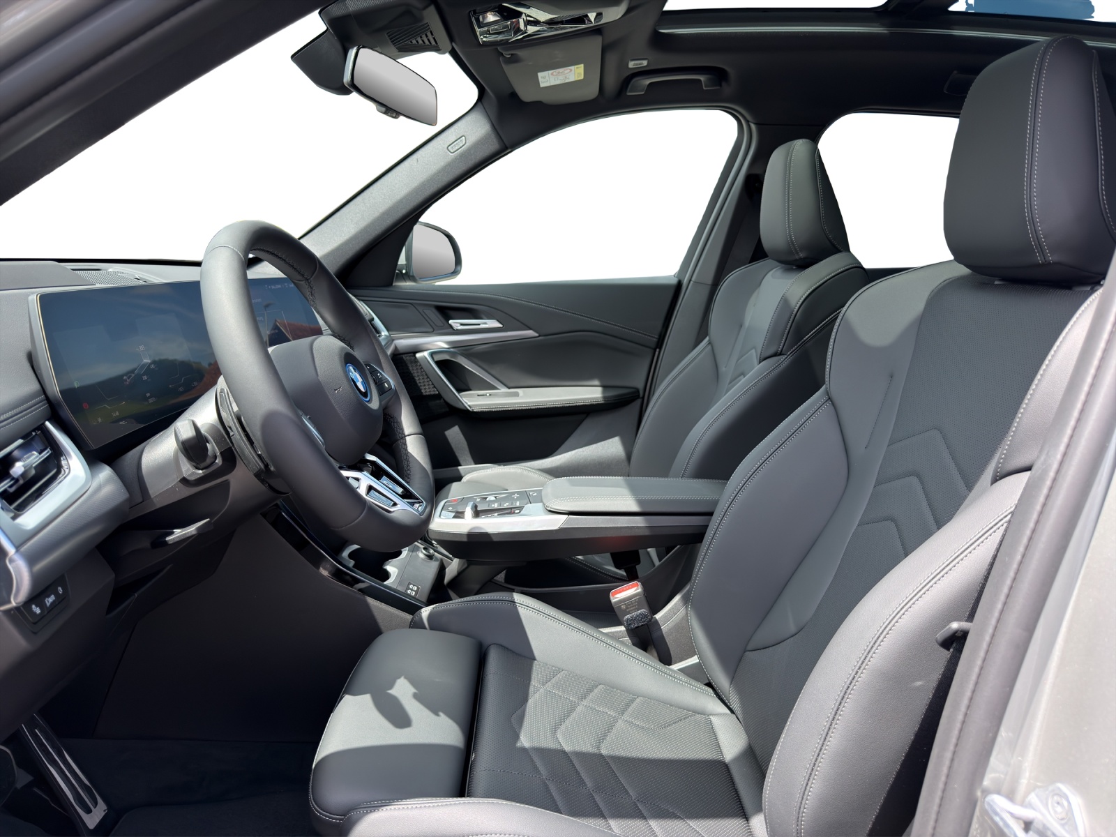 BMW iX1 xDrive 30 M Sport-image-8
