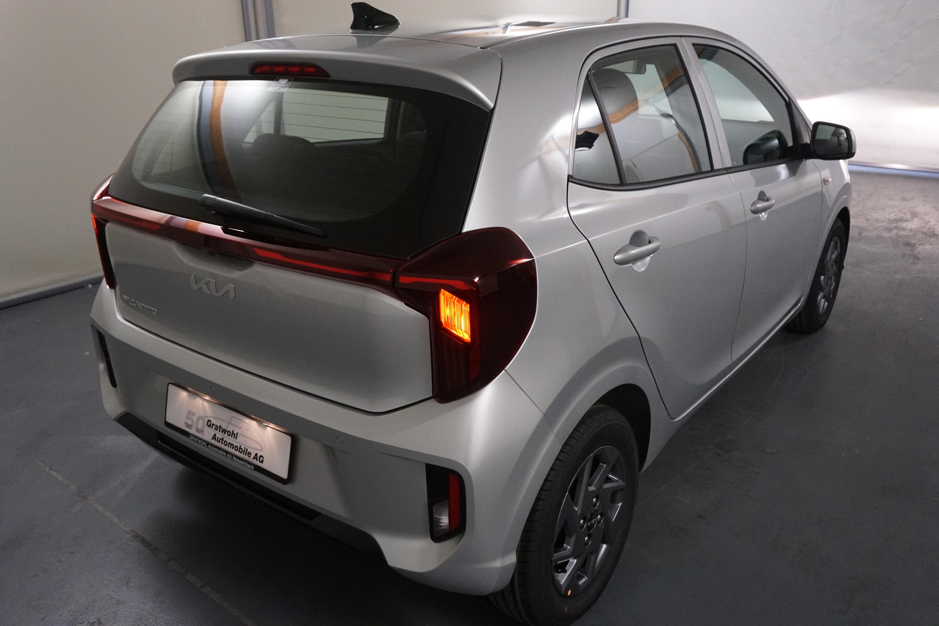 KIA Picanto 1.0 GDi First Edition-image-17