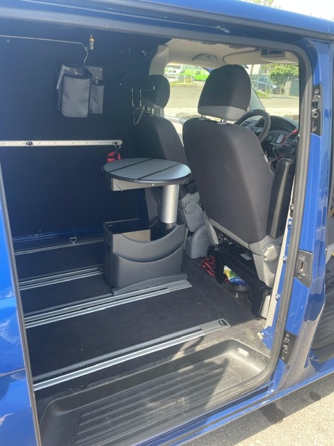 VW T5 2.0 TDI-image-8
