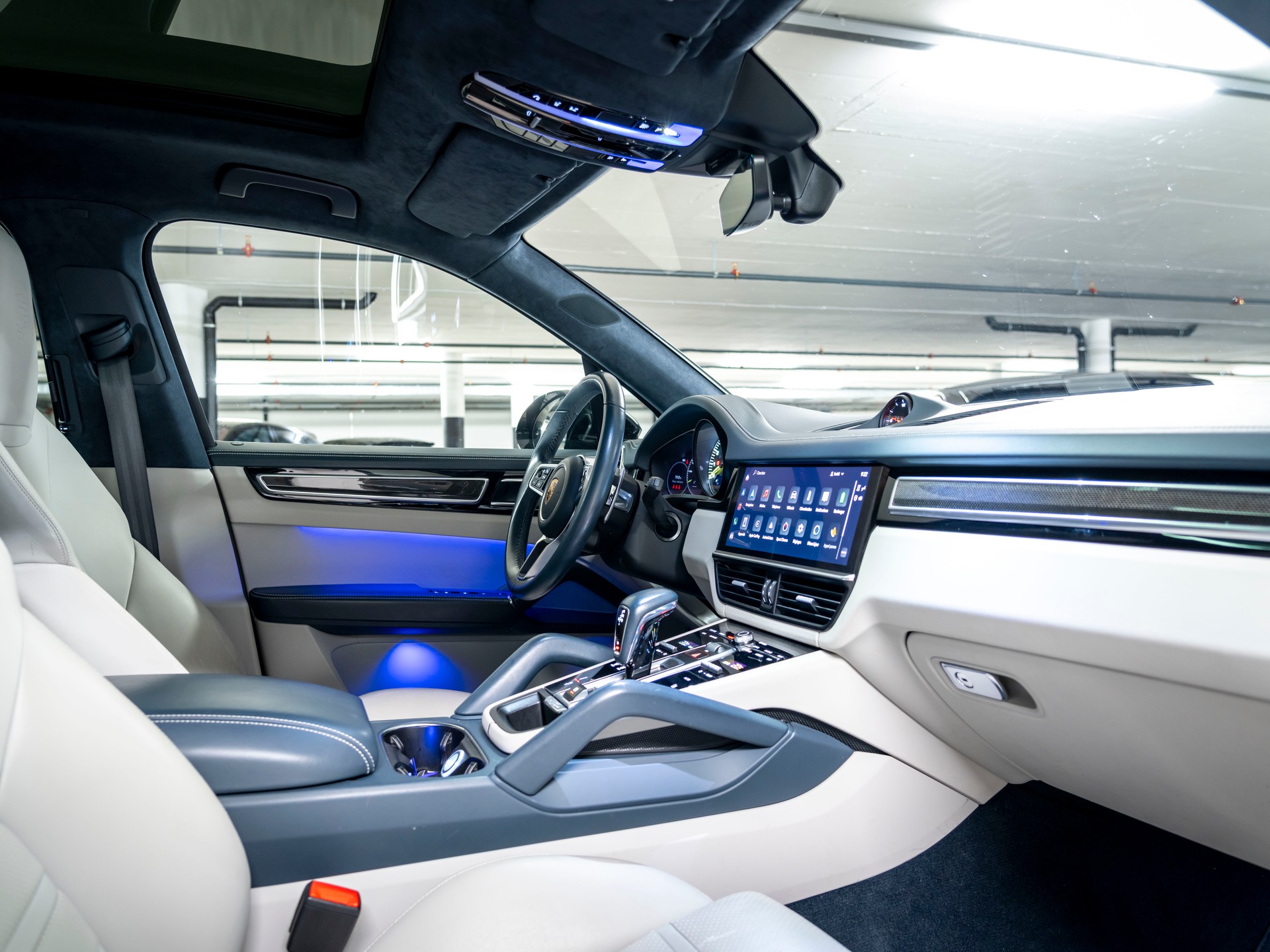 PORSCHE Cayenne E-Hybrid Platinum Edition-image-23