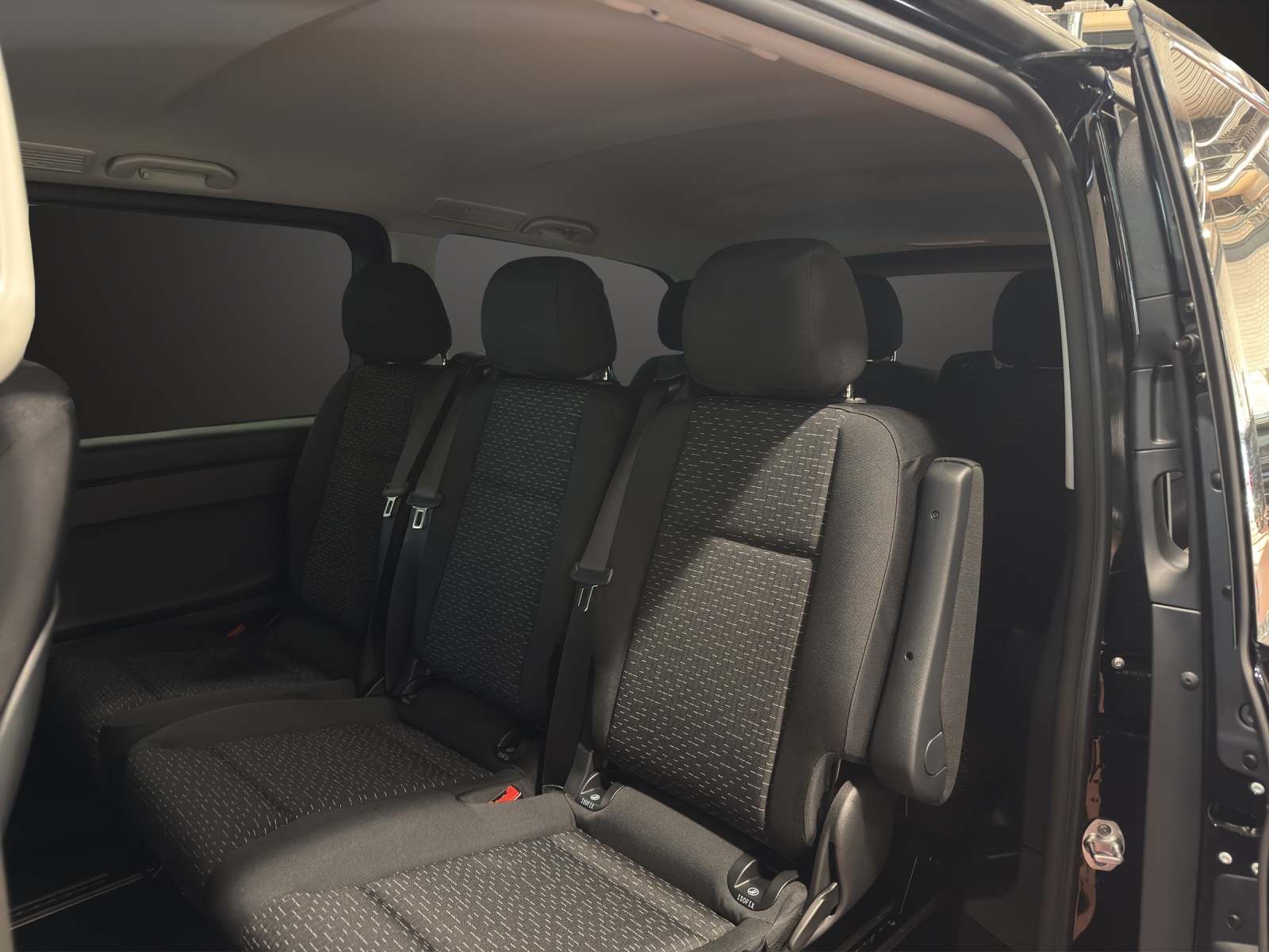 MERCEDES-BENZ Vito 119 CDI Lang Tourer 9G-Tronic 4M Select-image-7